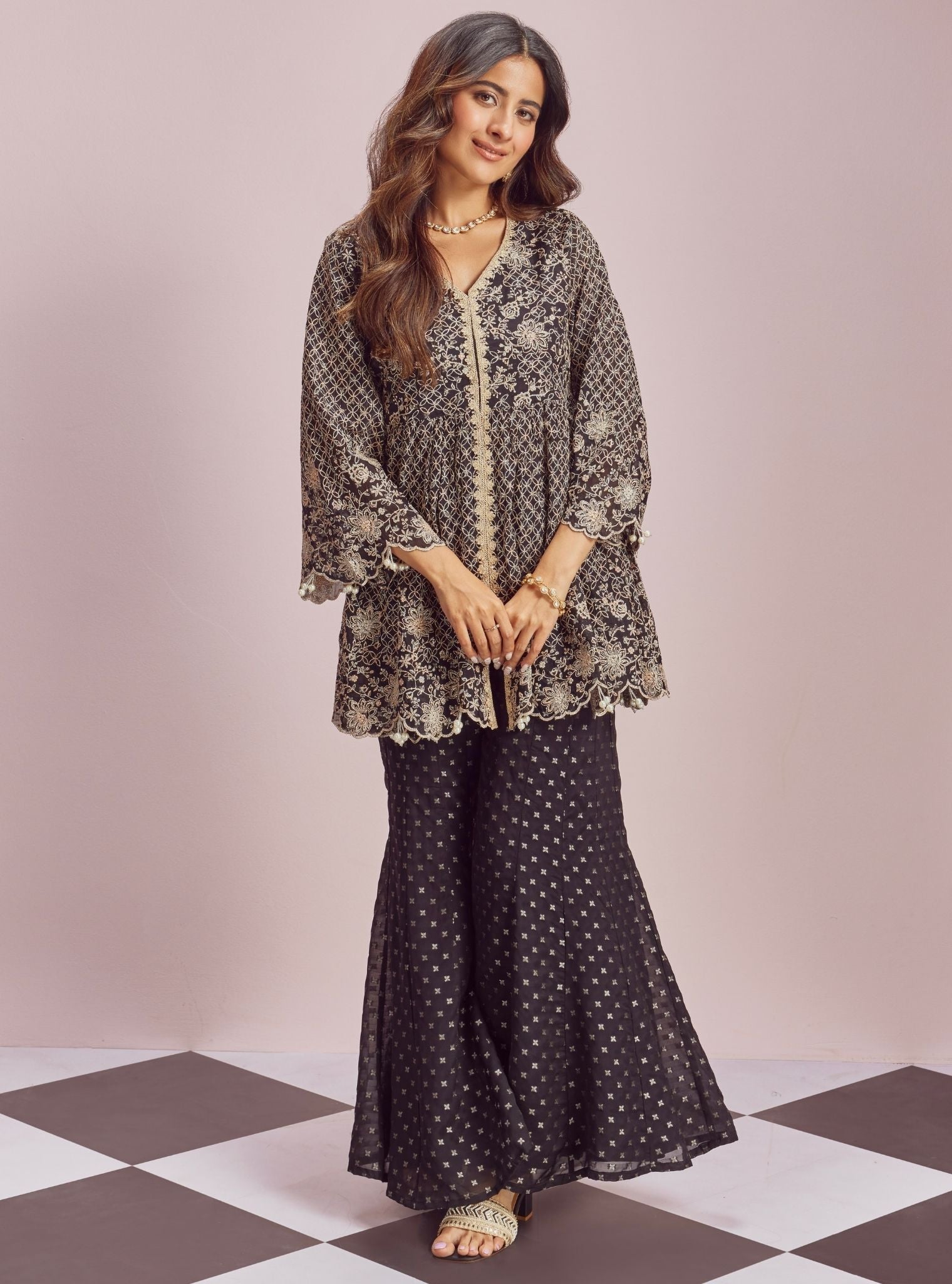 Ghunghroo Banarsi Black Top Set