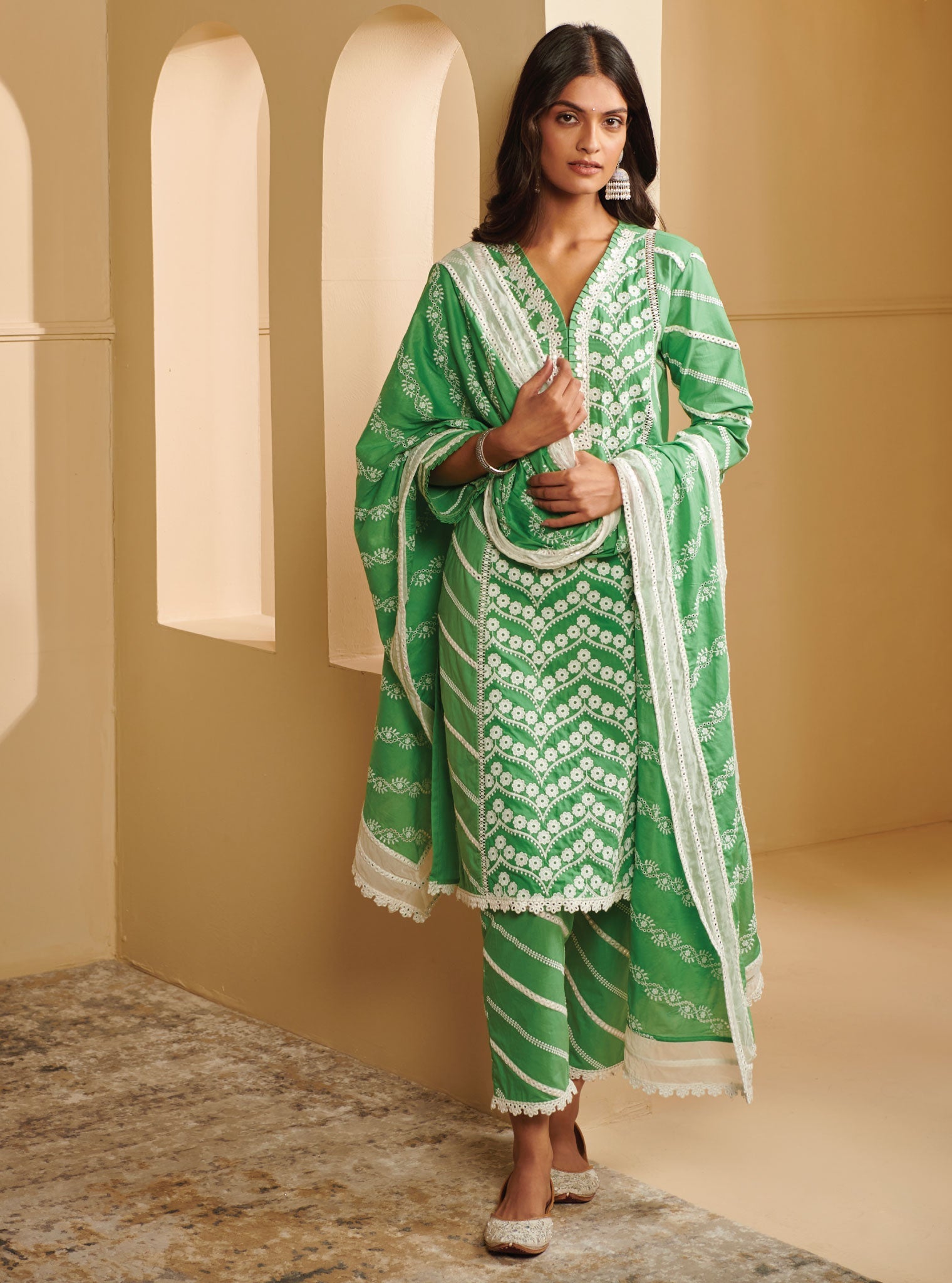 Mulmul Cotton Nasreen Green Kurta With Nasreen Green Pant