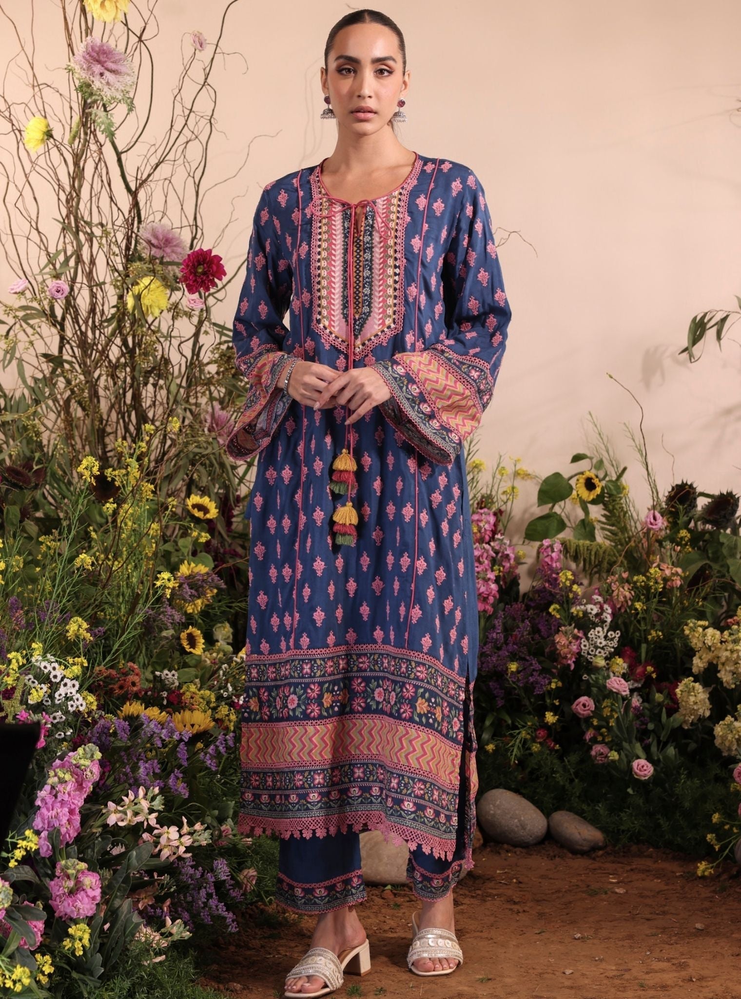 Anvita Lawn Navy Kurta Set