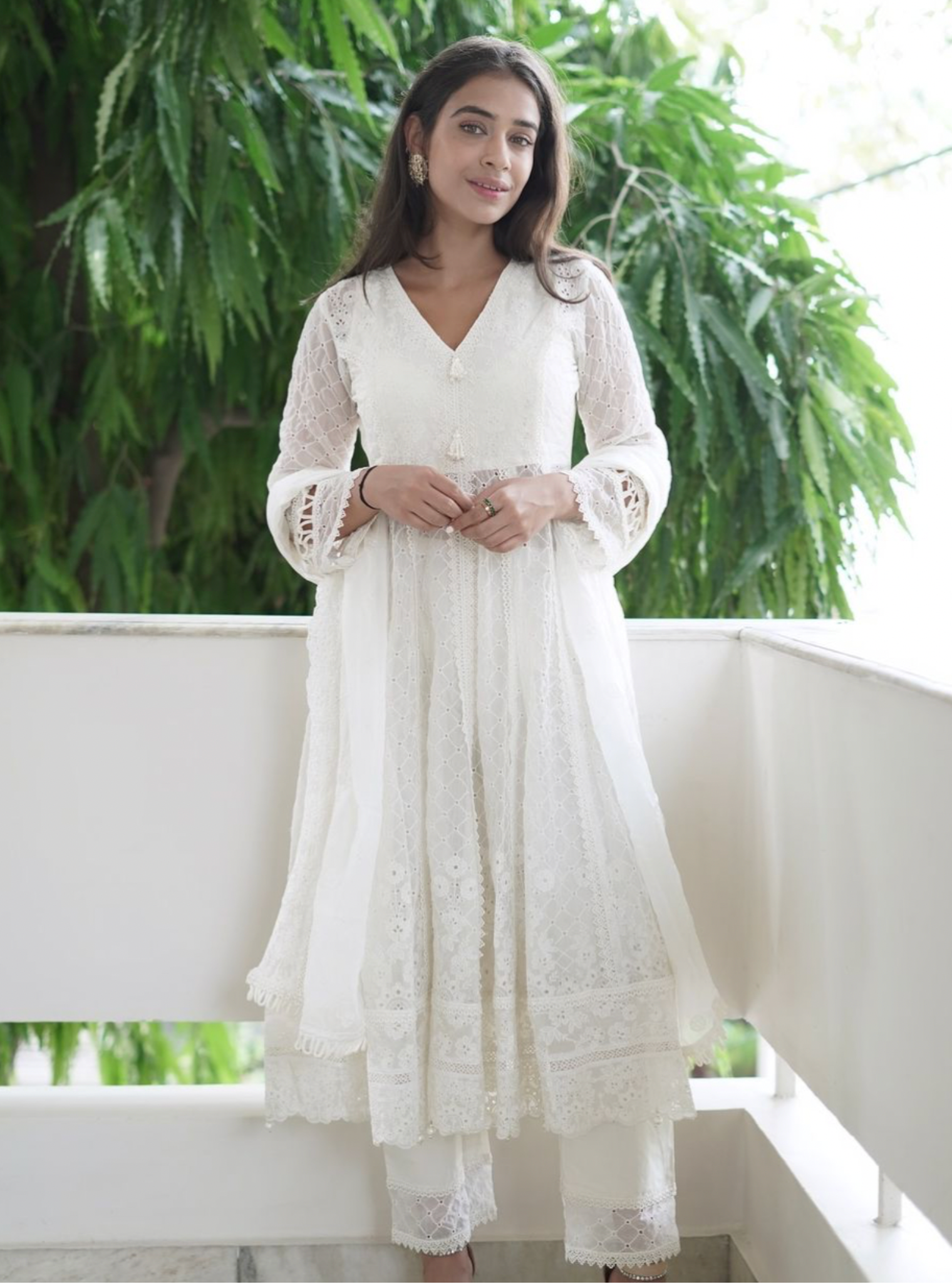 Mulmul Organza Ilaa Off White Anarkali Kurta With Mulmul Cotton Ilaa Off White Pant