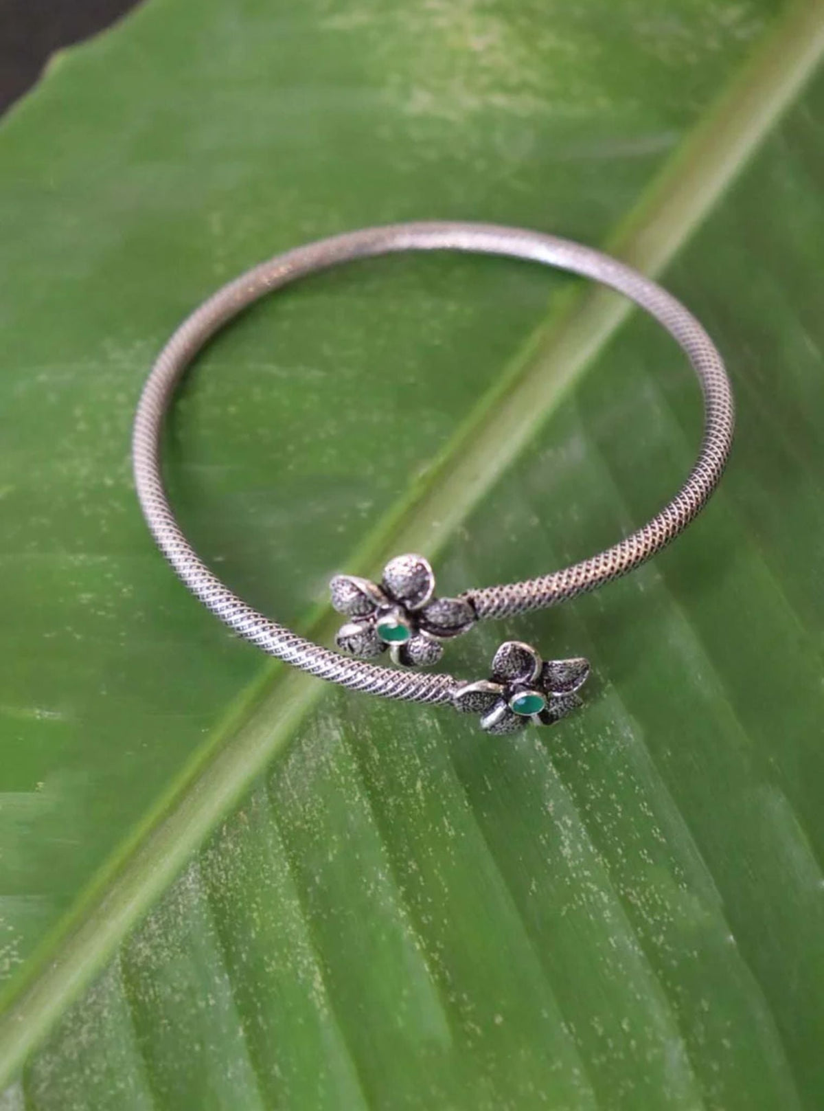 Pure Silver IRYA Bangle