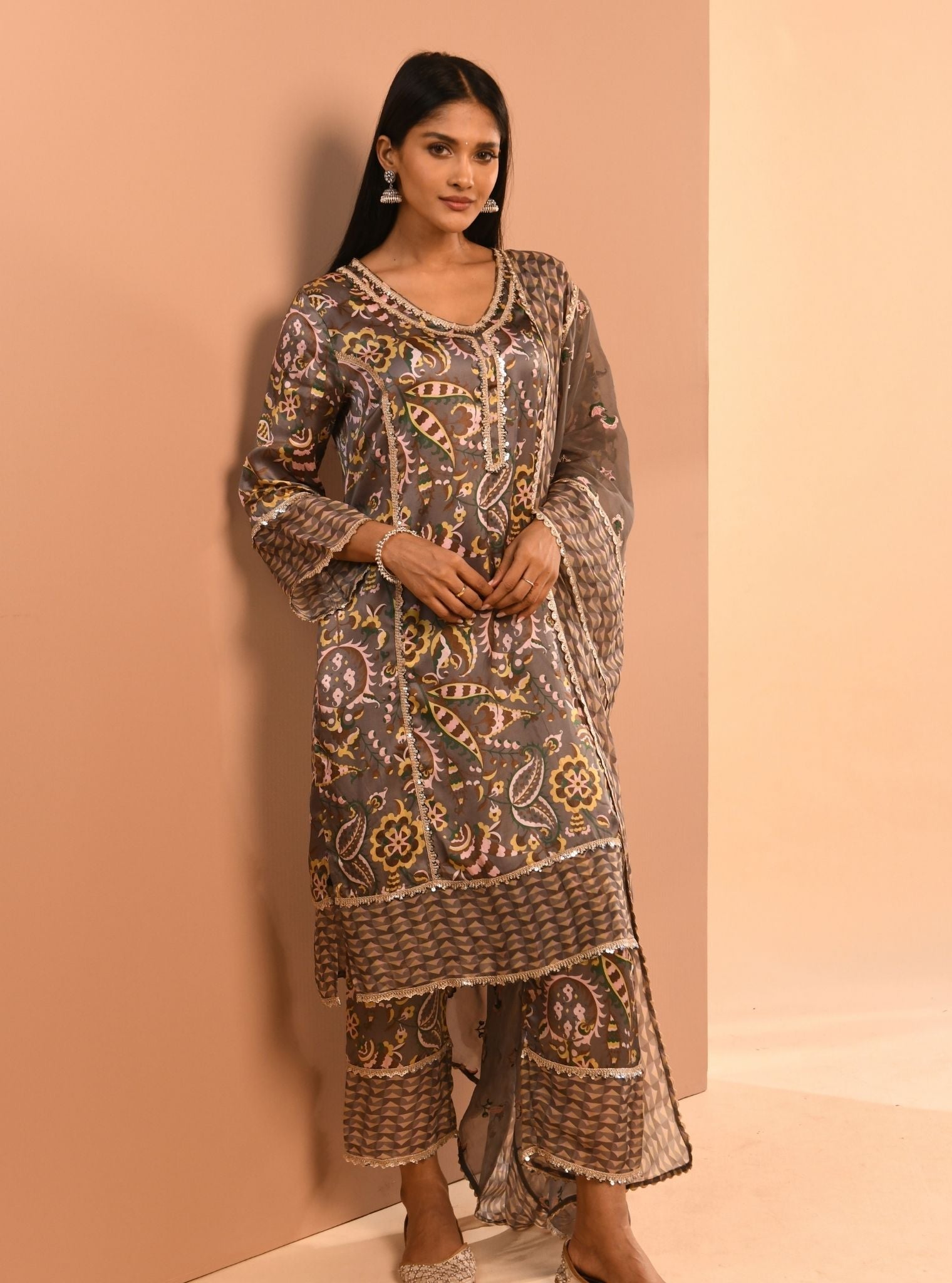 Mulmul Cupro Selah Grey Kurta With Mulmul Selah Grey Pant