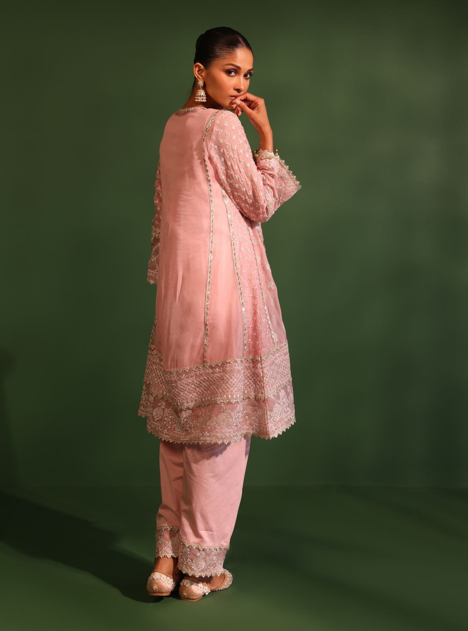Suhana Organza Onion Pink Kurta Set