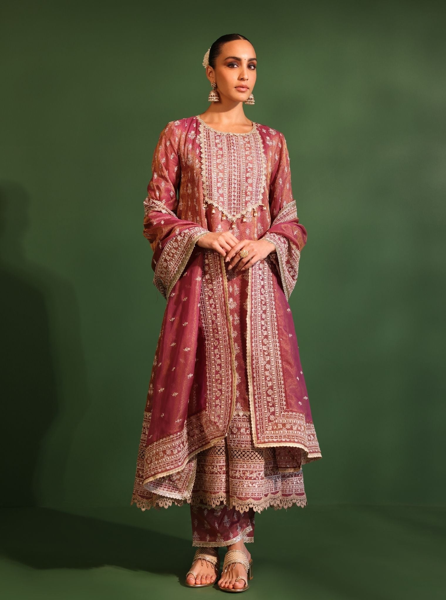 Mulmul Luxe Organza Jalwa Plum Dupatta