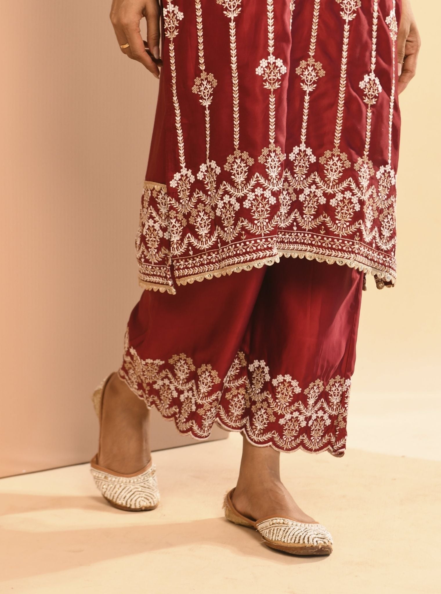 Mulmul Cupro Zoya Wine Kurta With Mulmul Cupro Zoya Wine Pant