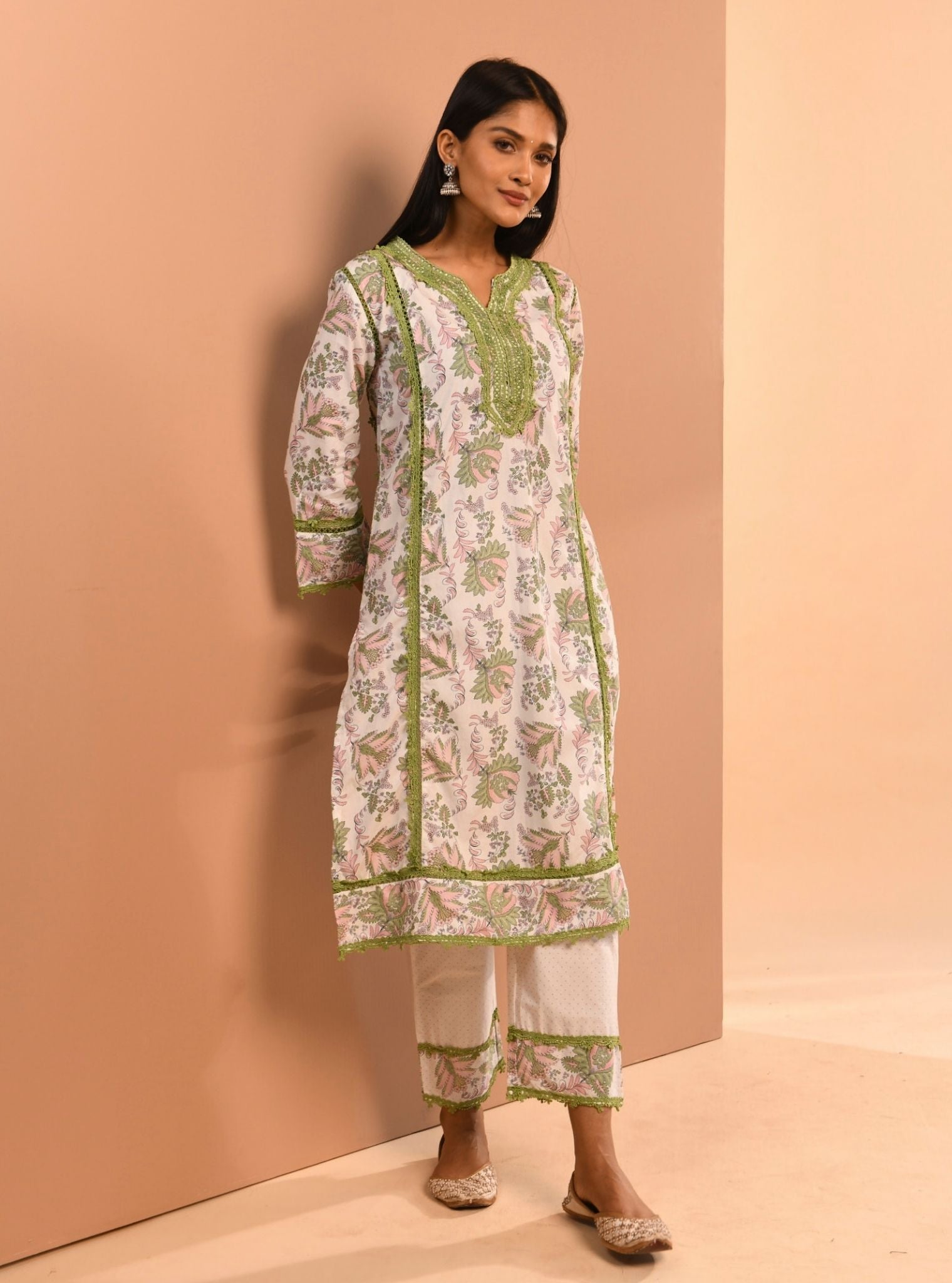 Mulmul Cotton Esti Green Kurta With Mulmul Esti Green Pant