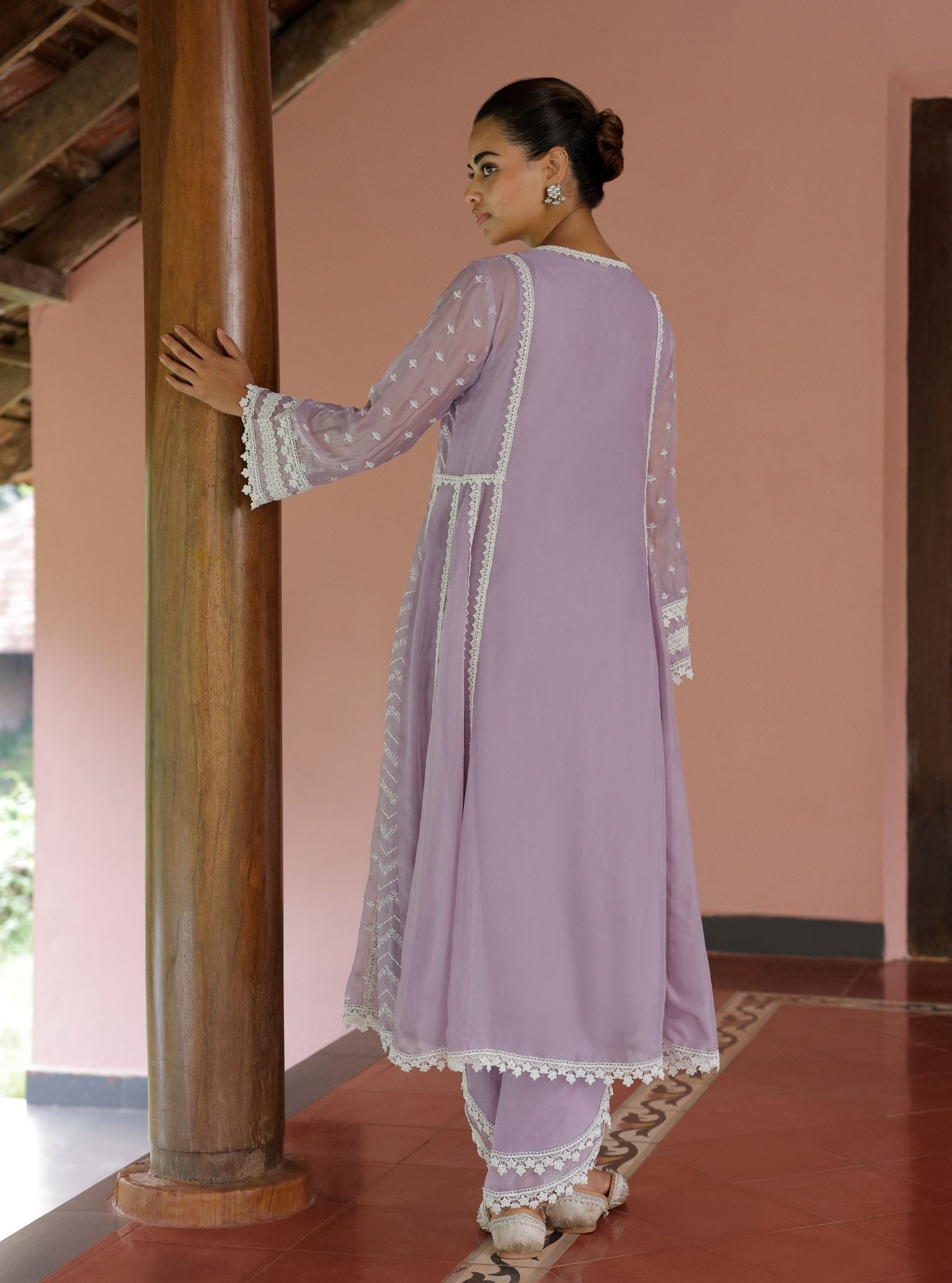 Mulmul Organza Keerth Lavender Anarkali Kurta With Mulmul Cotton Keerth Lavender Pant