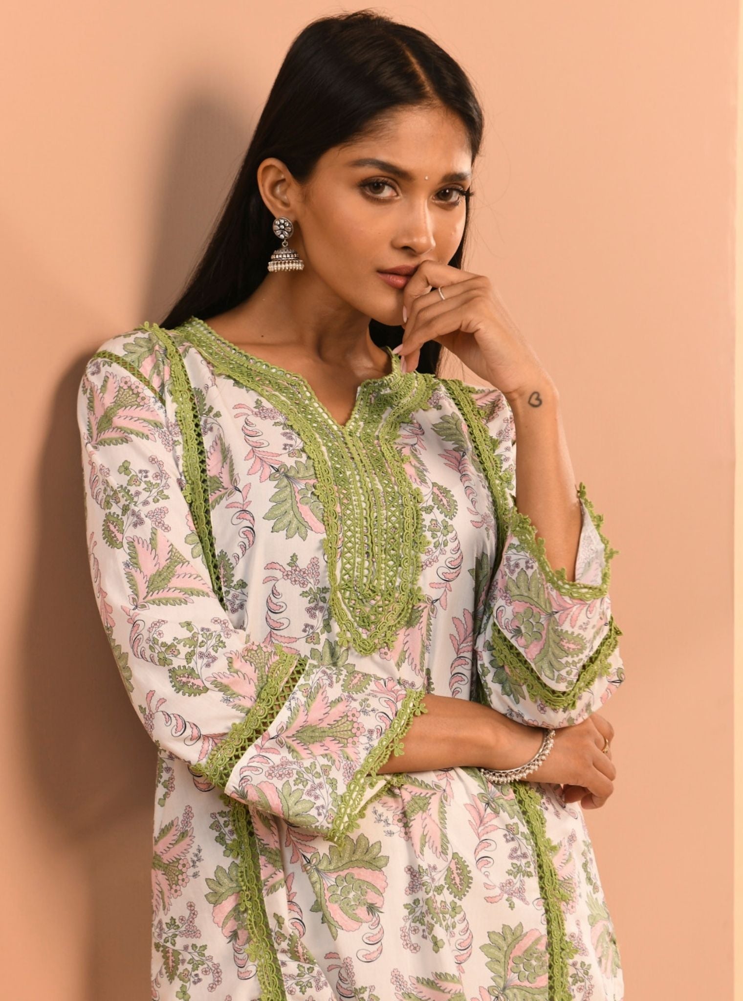 Mulmul Cotton Esti Green Kurta With Mulmul Esti Green Pant