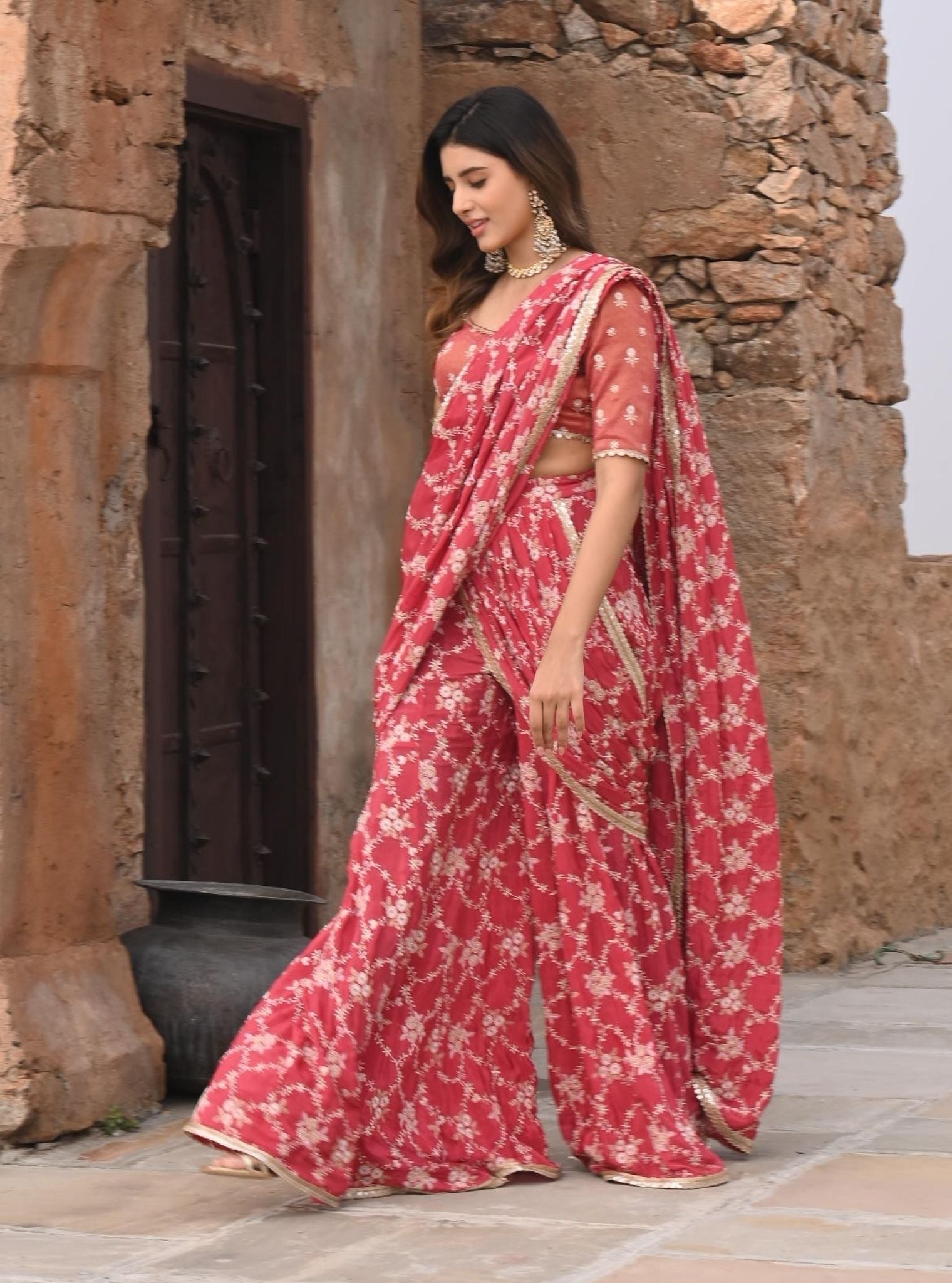 Mulmul Crepe Raahi Red Pre-Stitched Saree