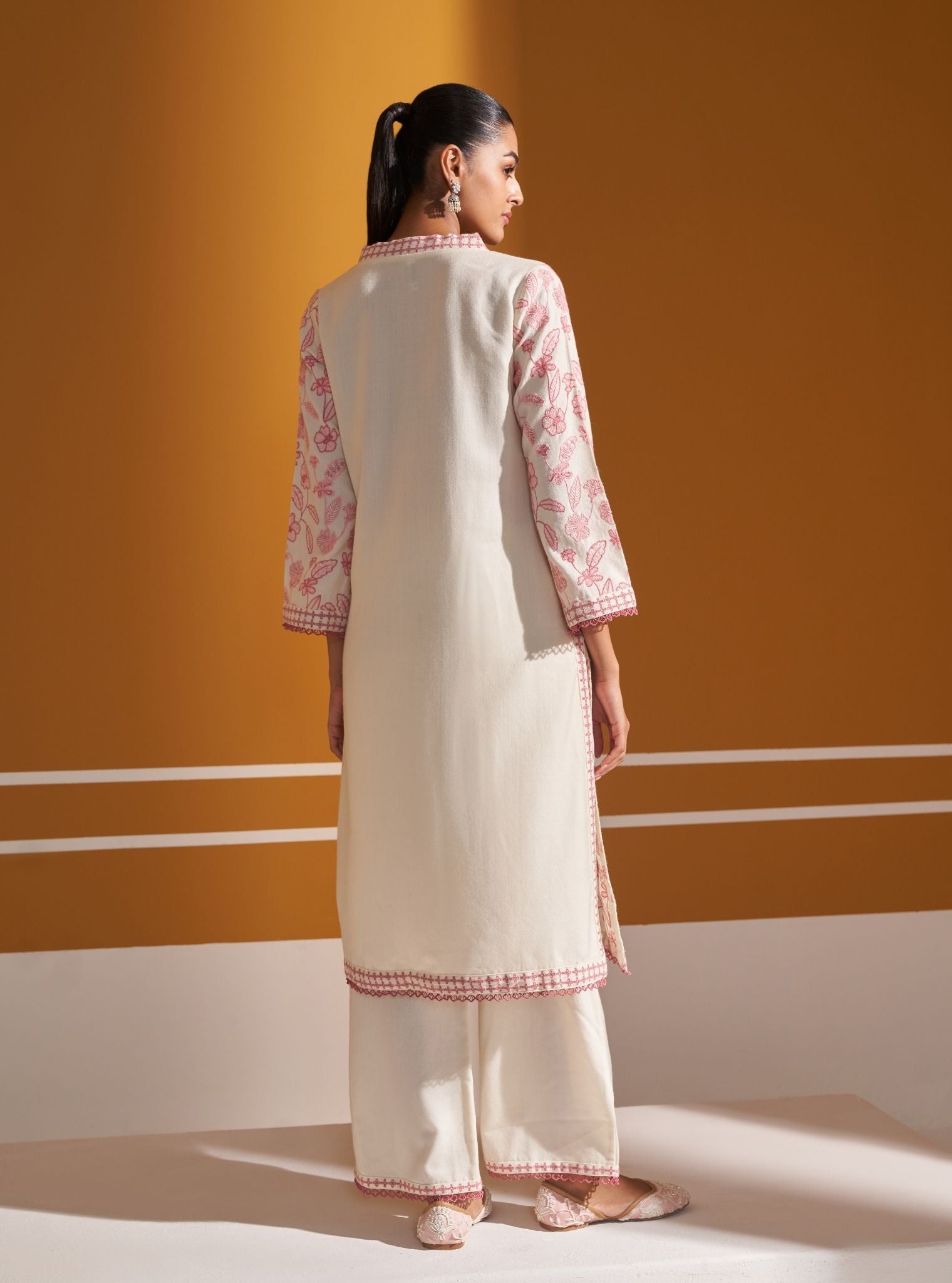 Mulmul Wool Clare Off White Kurta With Mulmul Wool Clare Off White Pant