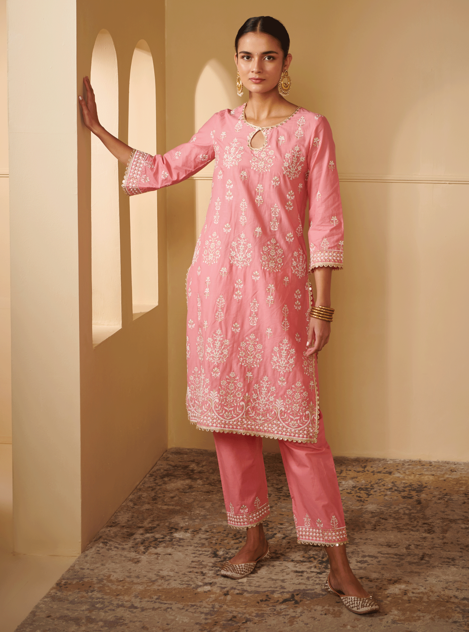 Mulmul Cotton Kasari Pink Kurta With Kasari Pink Pant