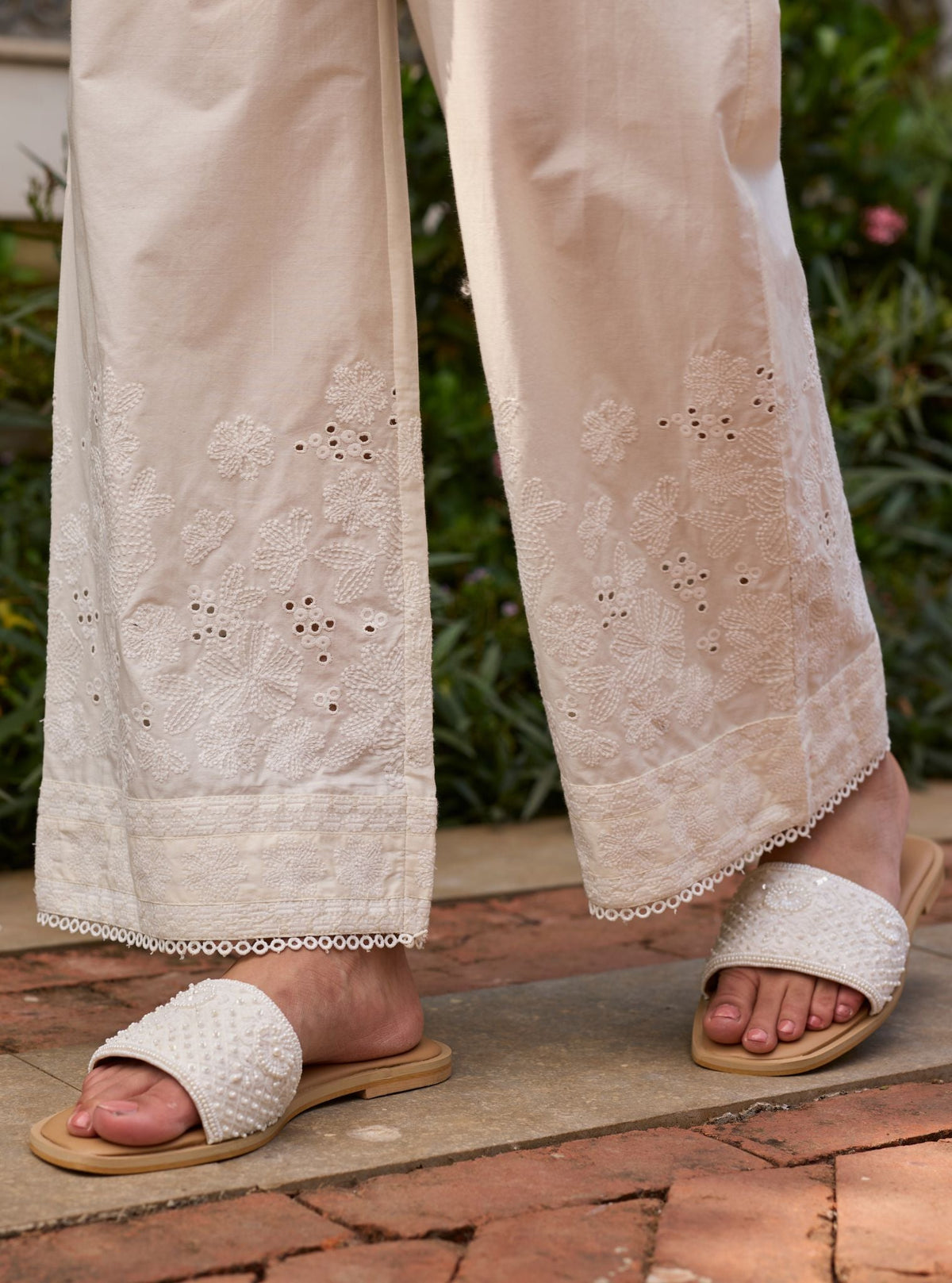 Bianco White Vegan Flat Sandal