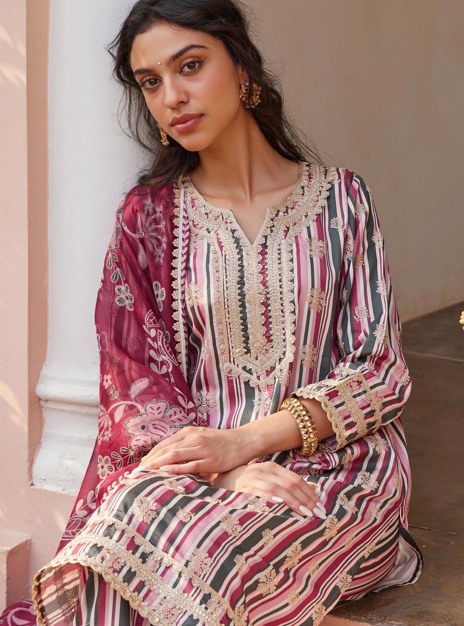 Mulmul Pima Avasa Pink Kurta with Mulmul Pima Avasa Pink Pant