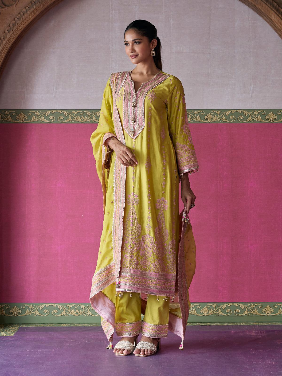 Ovee Pima Satin Lime Long Kurta Set