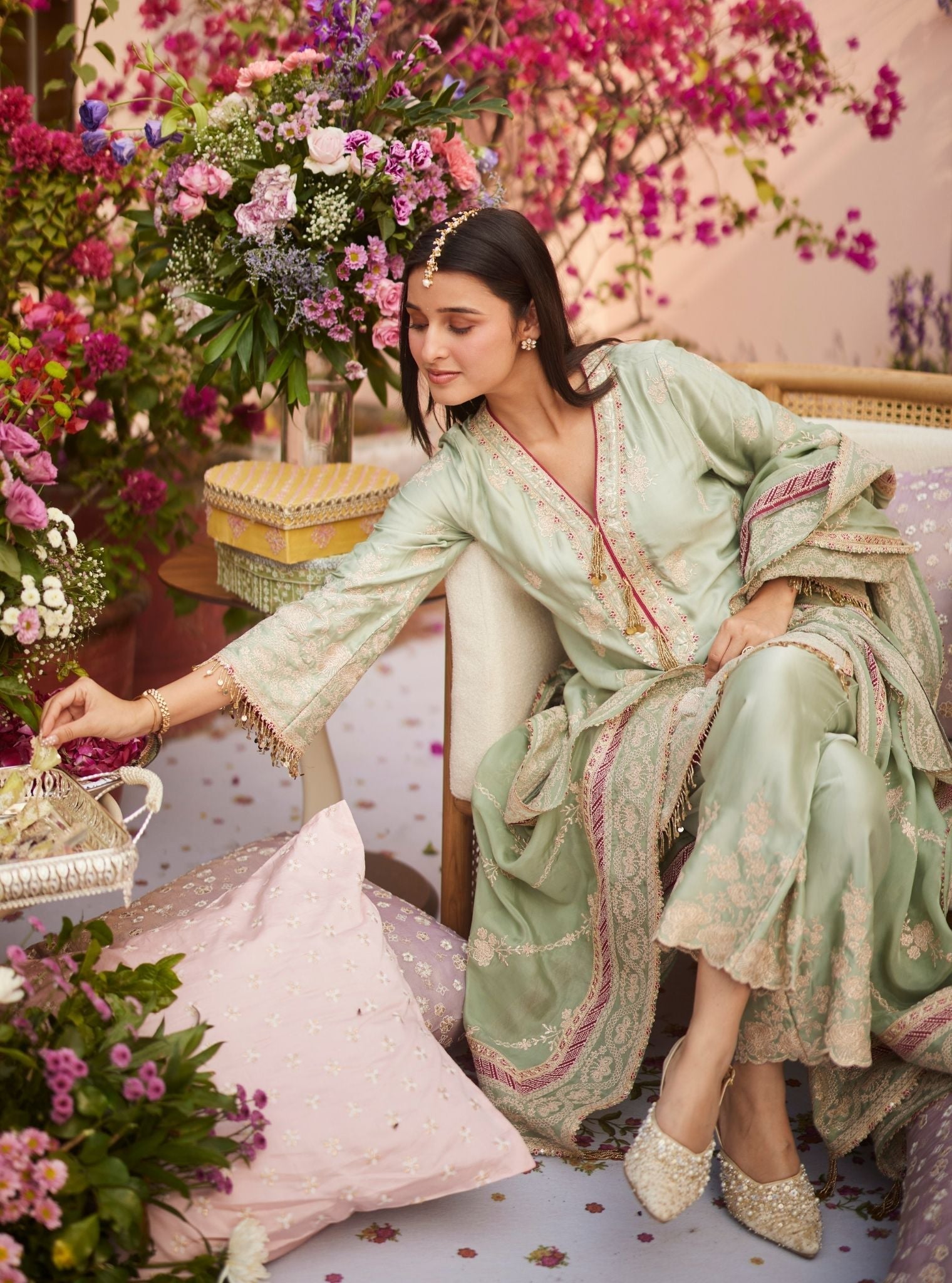 Saaj Cupro Satin Sage Green Kurta Set