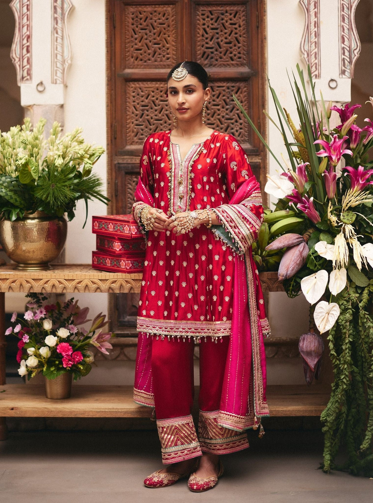 Maeri Cupro Satin Red Kurta Set