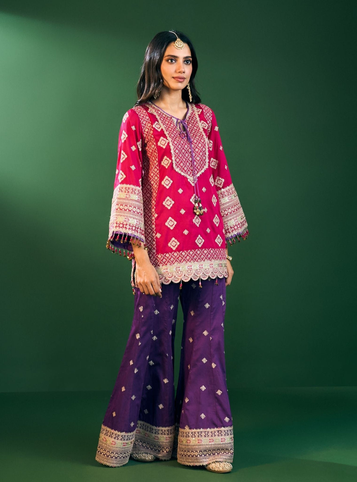 Hira Pima Satin Fuschia Kurta Set