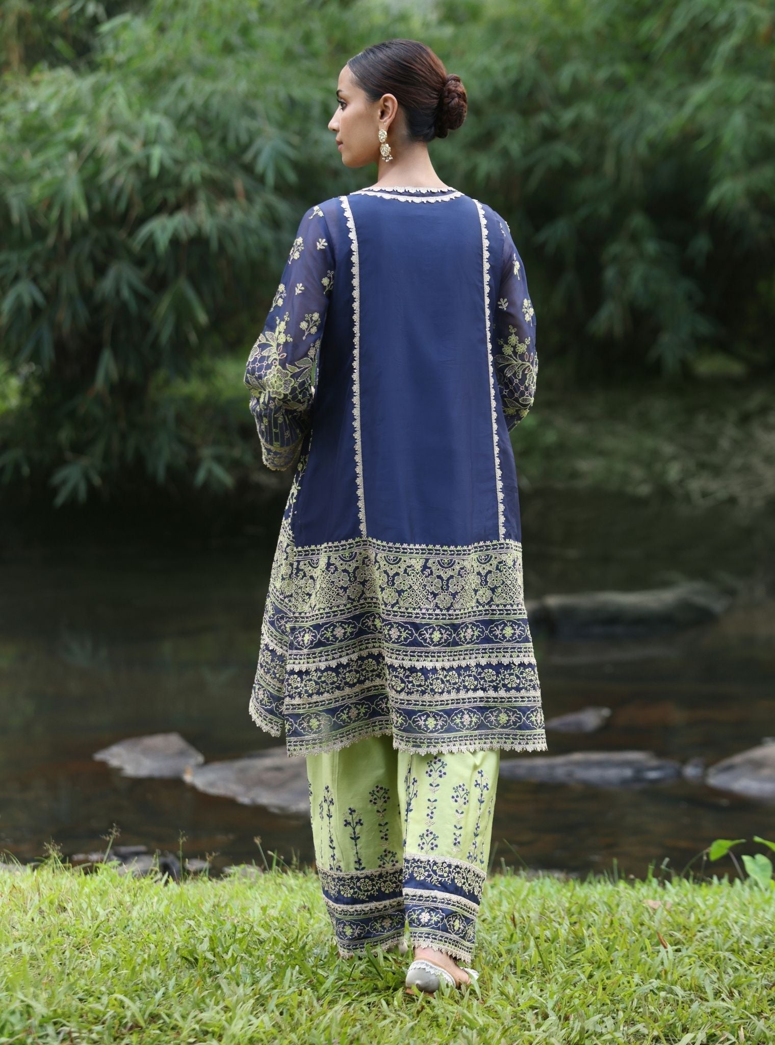 Mulmul Organza Kali Navy Kurta With Mulmul Pima Satin Kali Navy Pant