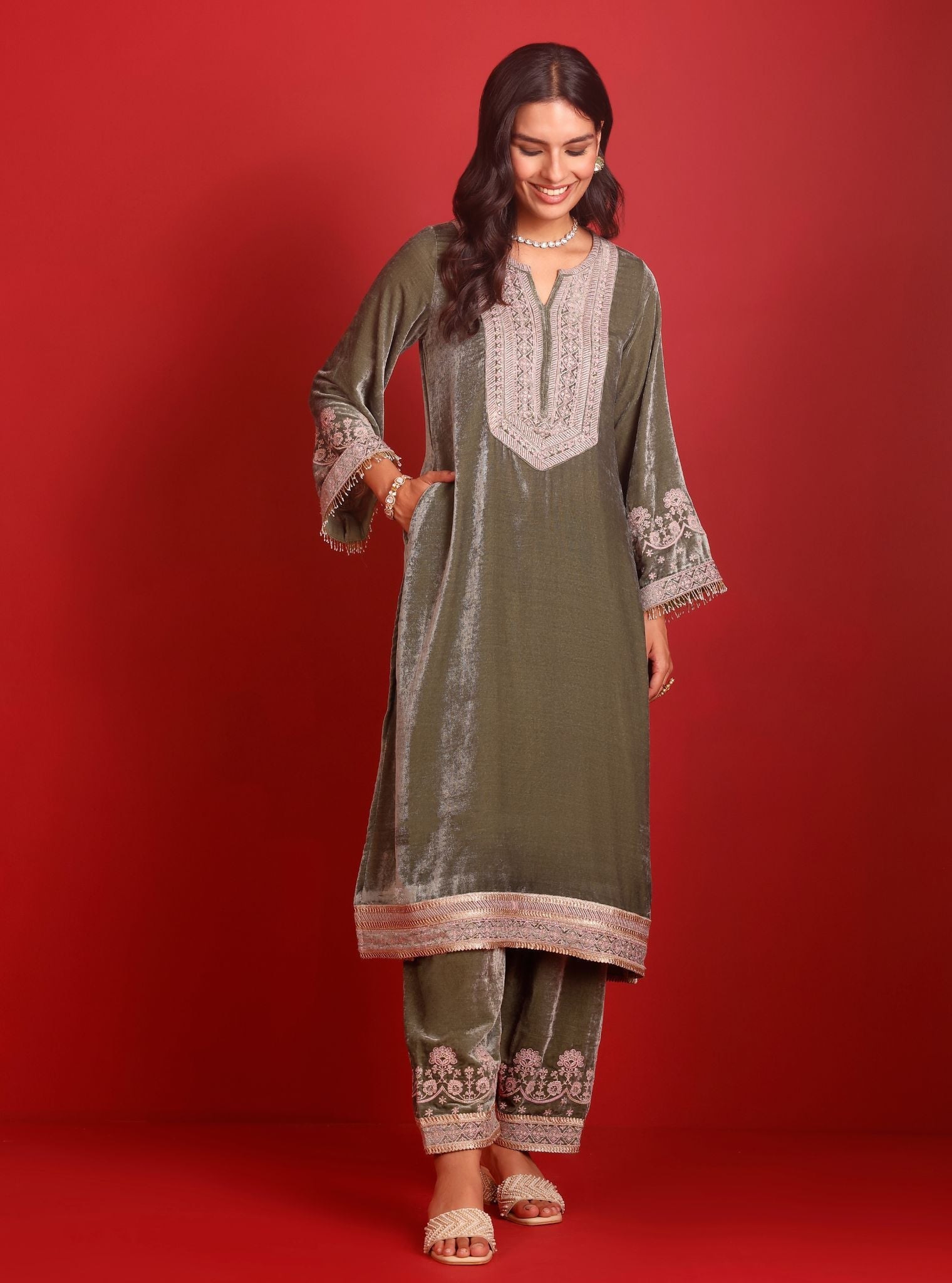 Madhaniya Velvet Olive Green Kurta Set