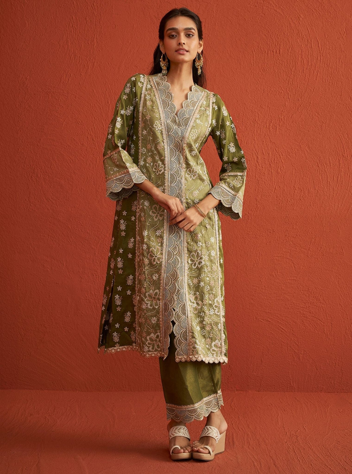Sadke Tissue Linen Satin Sage Green Kurta Set