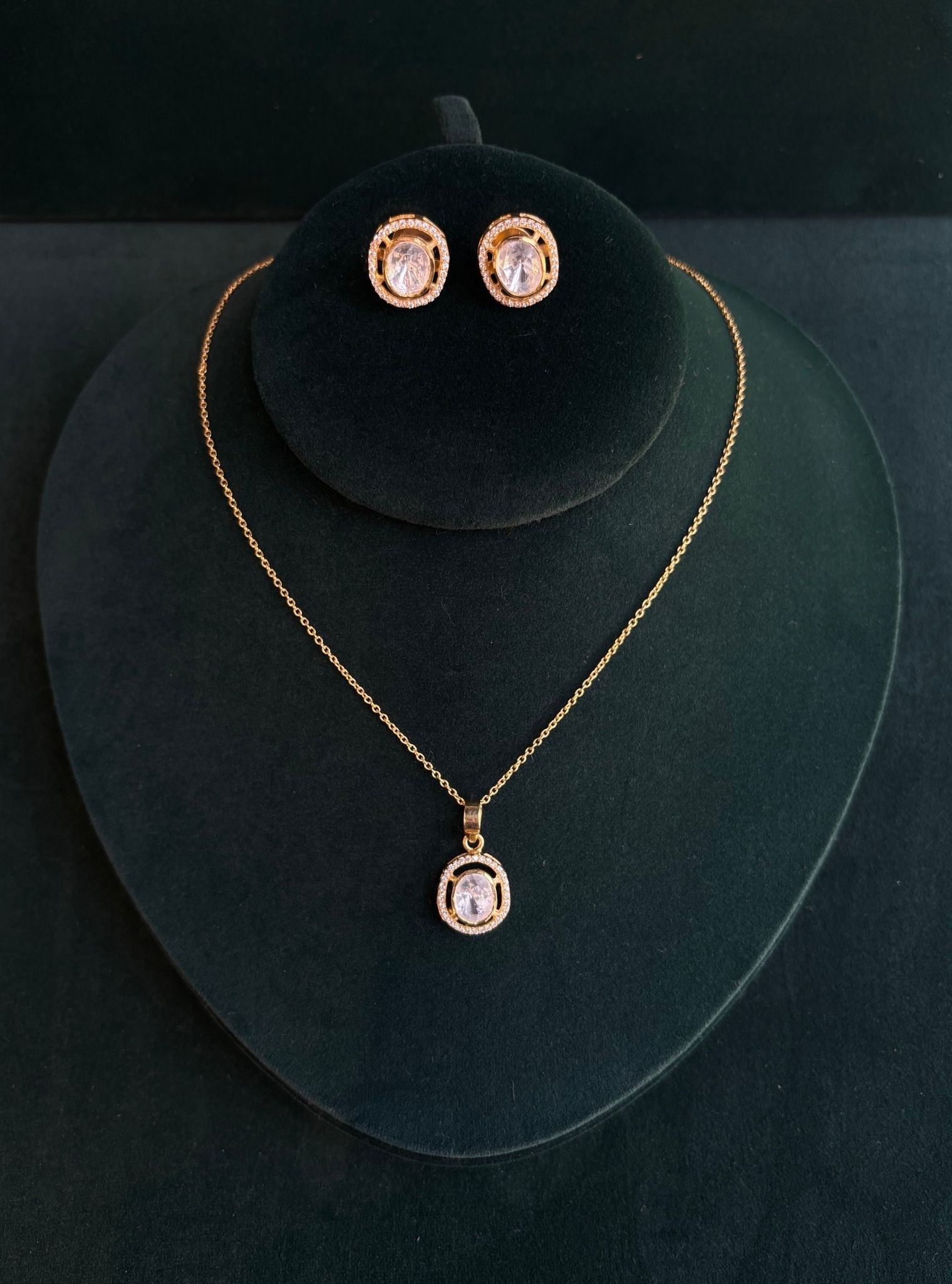 Pure Silver Noya Pendant Set