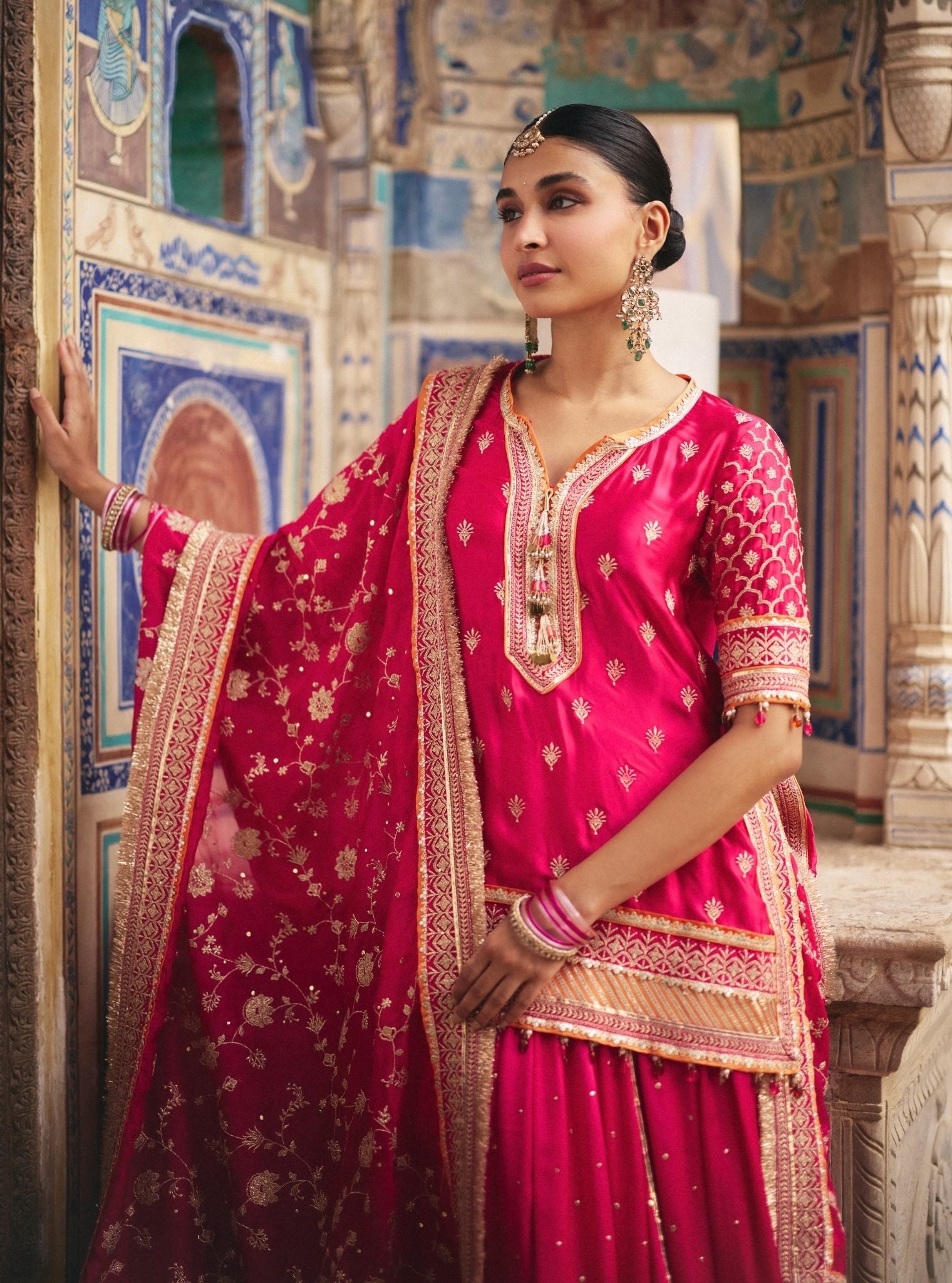 Mulmul Poshak In Fuchsia