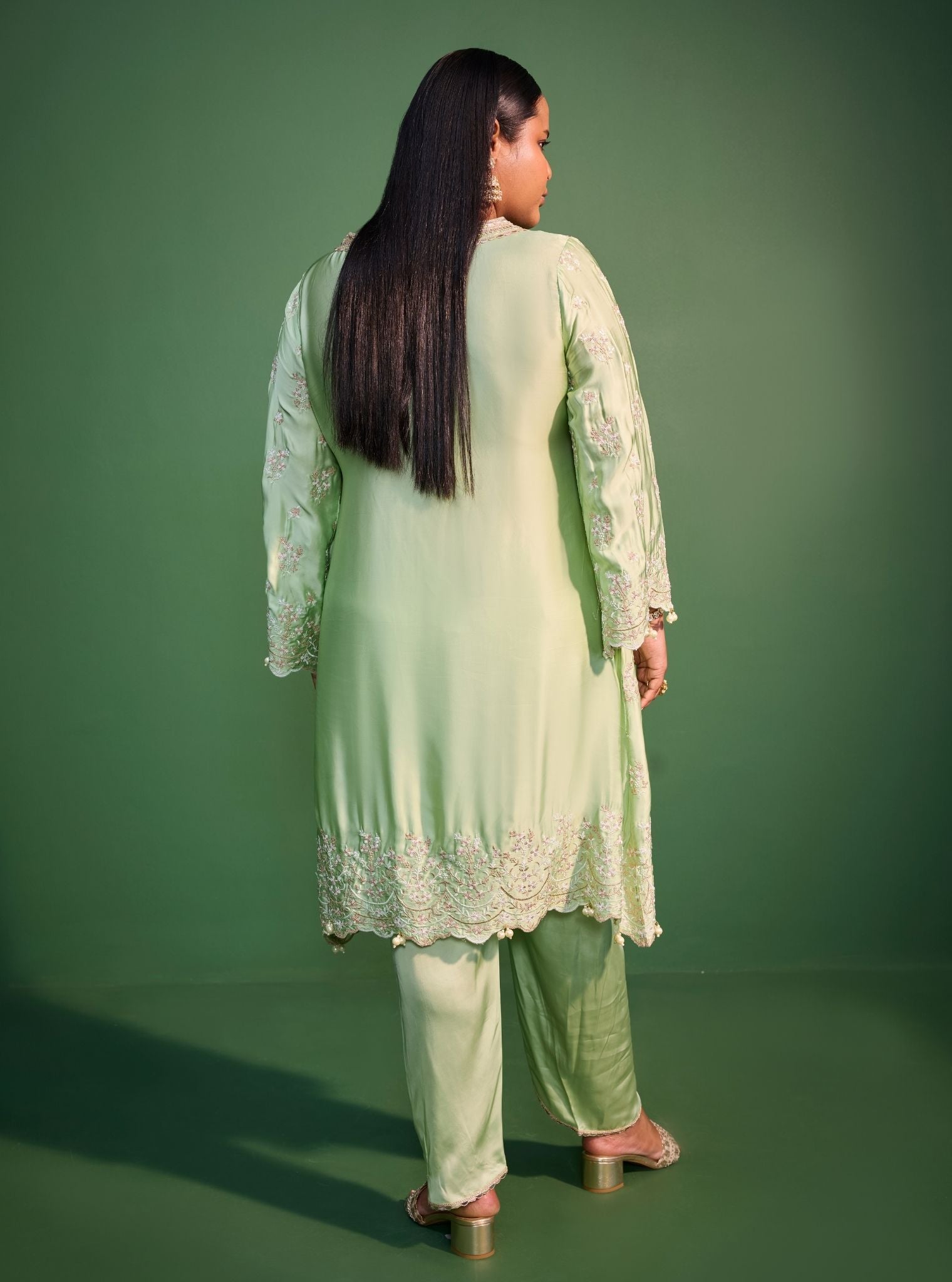 Mulmul Cupro Satin Mangalam Green Kurta With Mulmul Cupro Satin Mangalam Green Pant