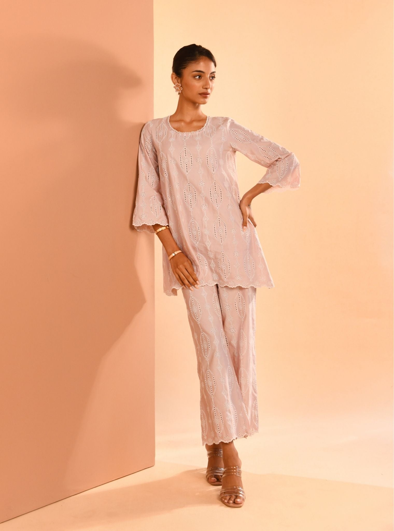 Mulmul Cotton Reeve Dusty Pink Top With Mulmul Cotton Reeve Dusty Pink Pant