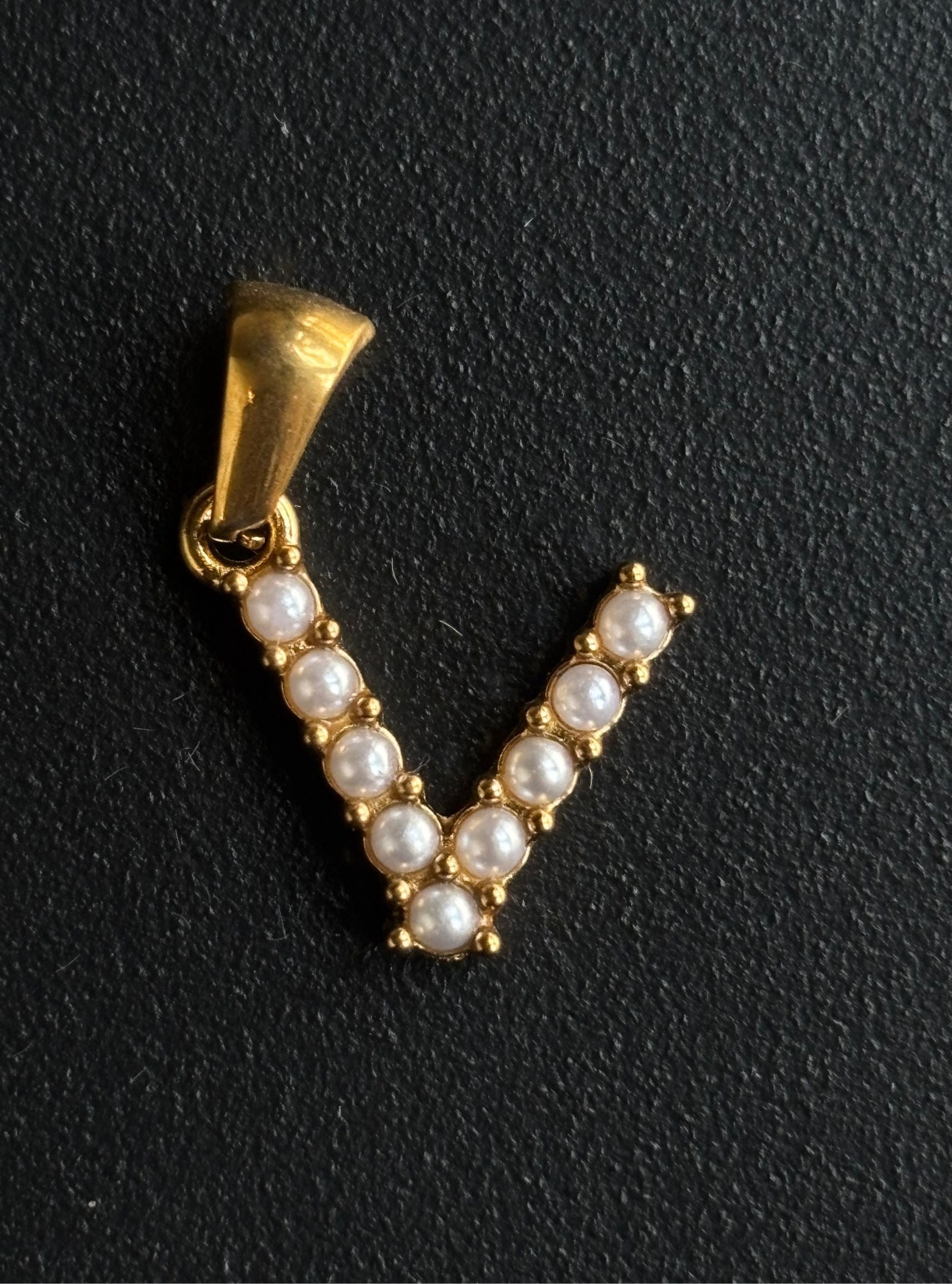 V-CHARM