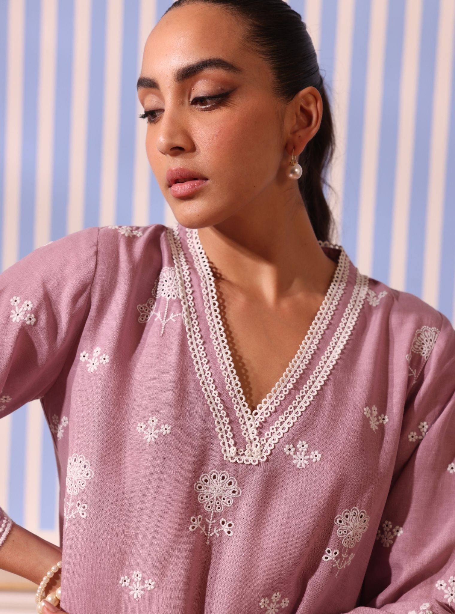Mulmul Linen Billie Lilac Top With Mulmul Linen Billie Lilac Pant