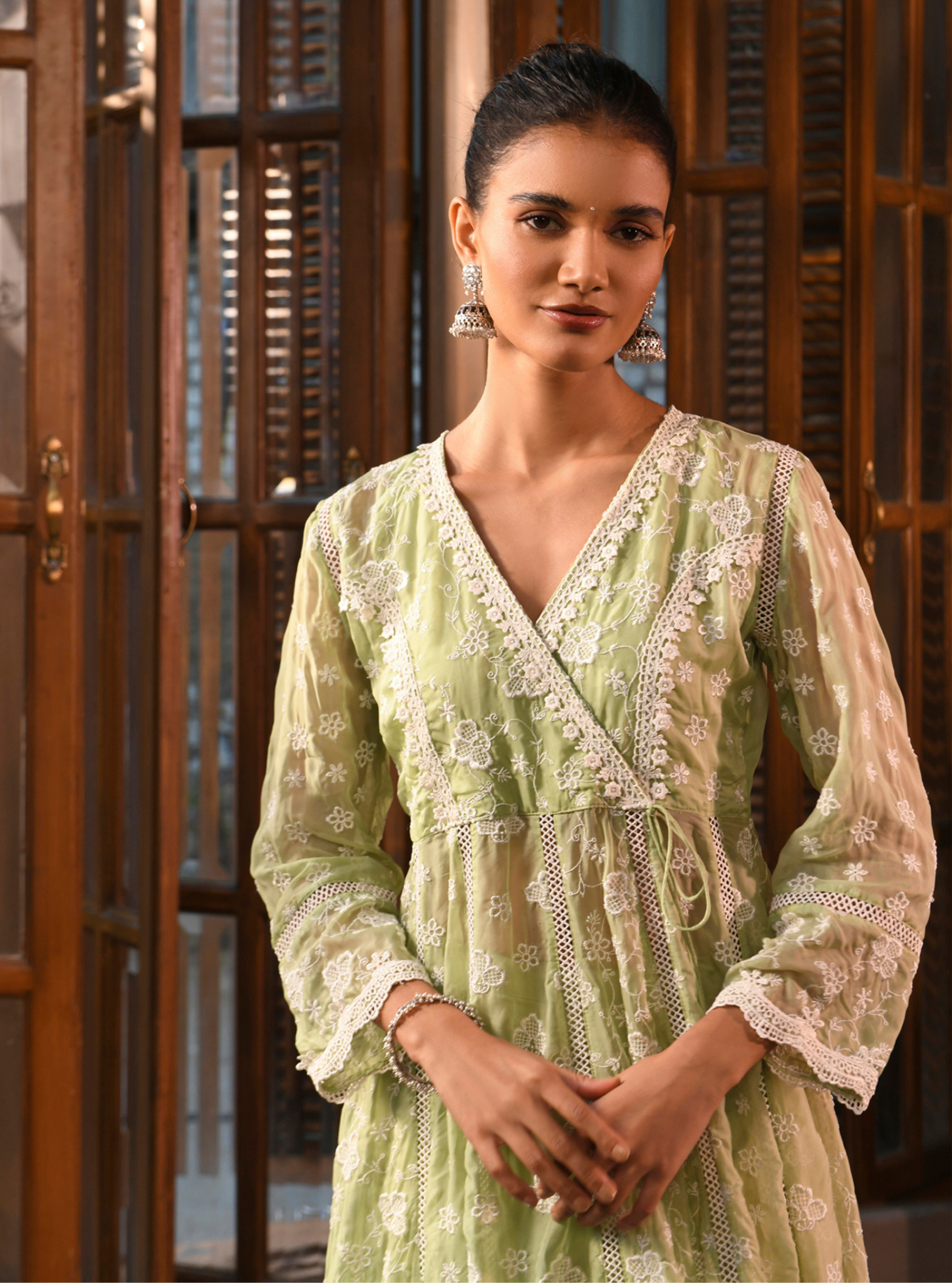 Mulmul Organza Bolour Green Kurta With Mulmul Cotton Bolour Green Pant