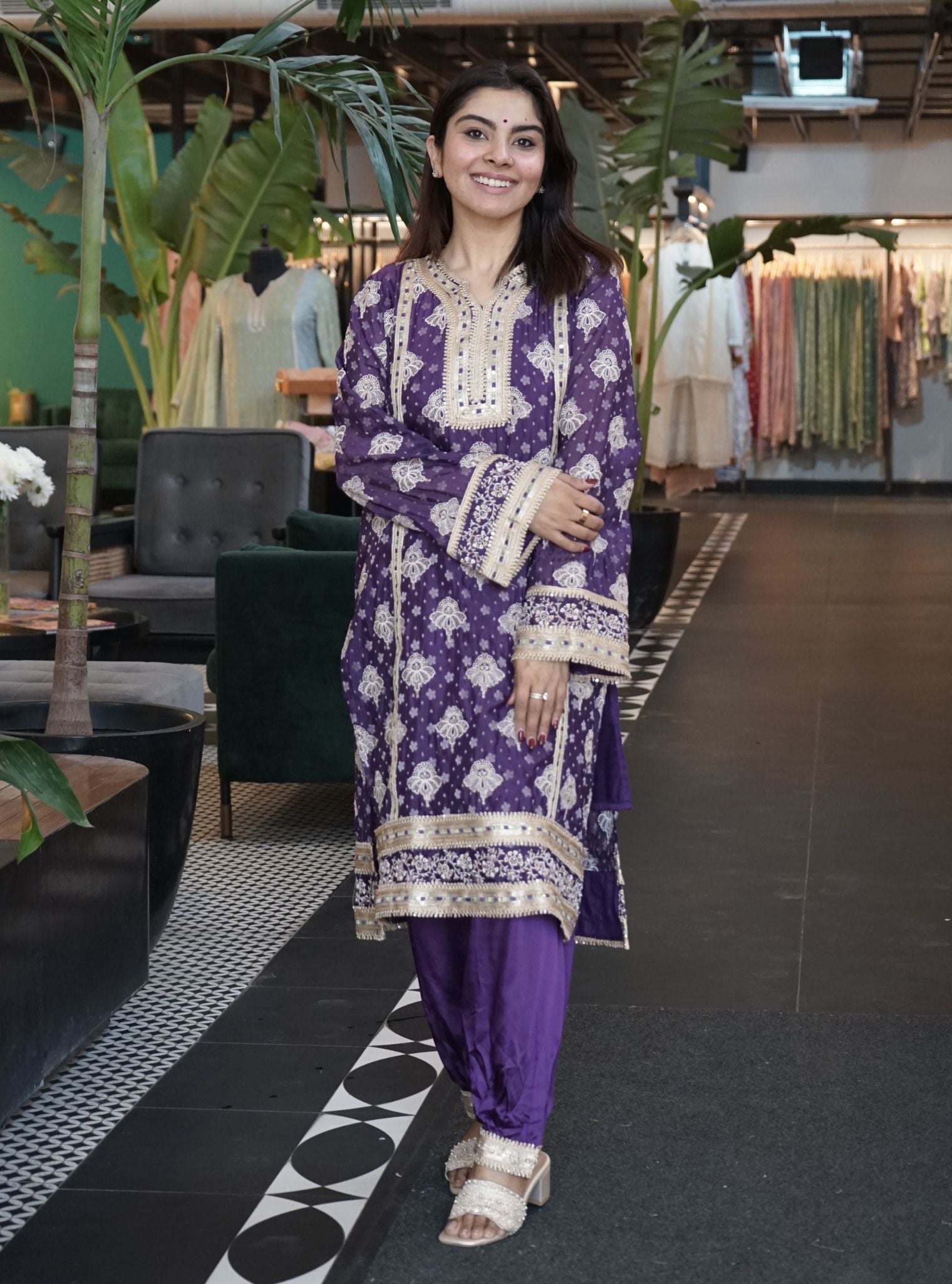 Mulmul Banarsi Faye Purple Kurta With Mulmul Cupro Satin Faye Purple Pant