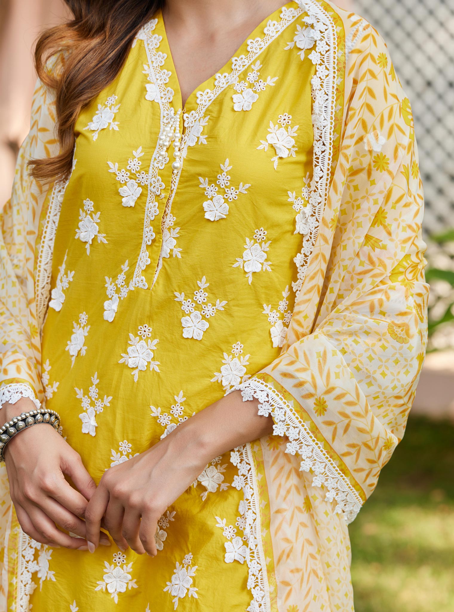 Mulmul Organza Shehed Yellow Dupatta