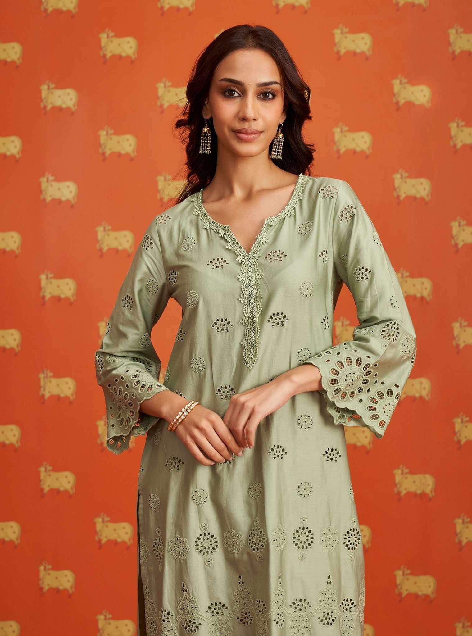 Mulmul Pima Satin Pensri Green Kurta With Mulmul Pima Satin Pensri Green Pant