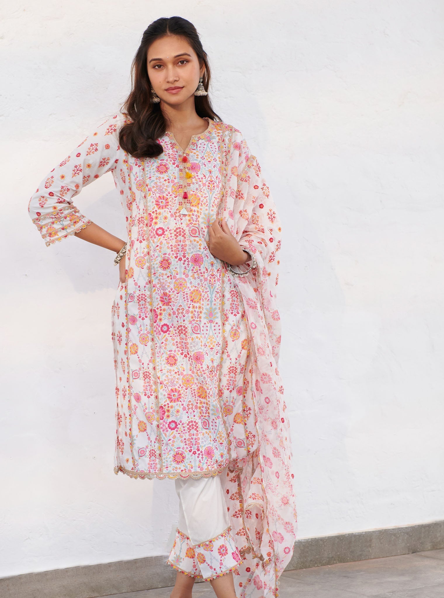 Mulmul Organza Hattie White Dupatta