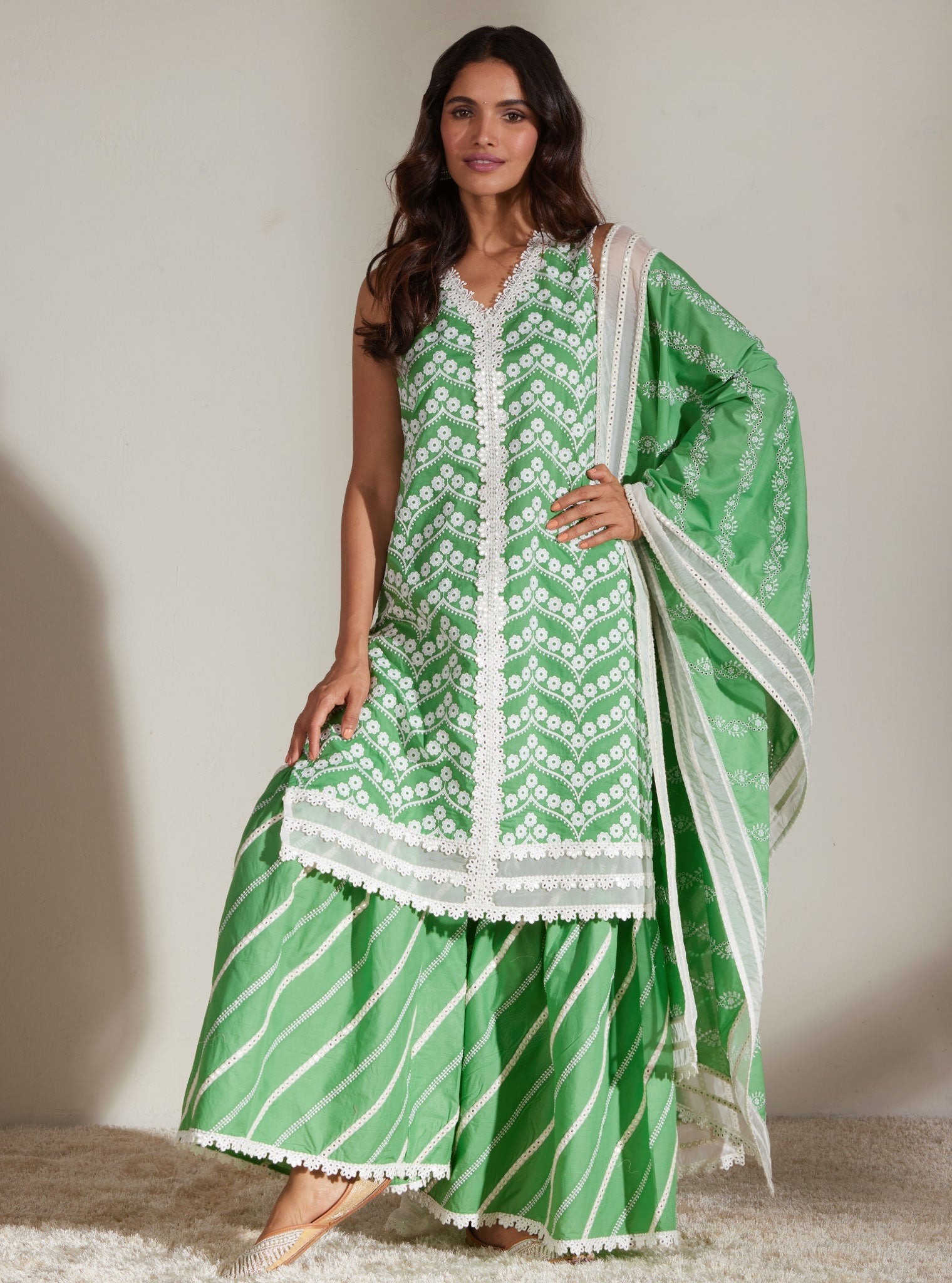 Mulmul Cotton Gabriella Green Kurta With Gabriella Green Garara