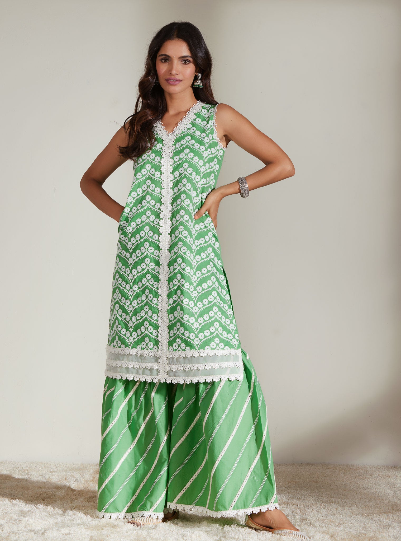 Mulmul Cotton Gabriella Green Kurta With Gabriella Green Garara