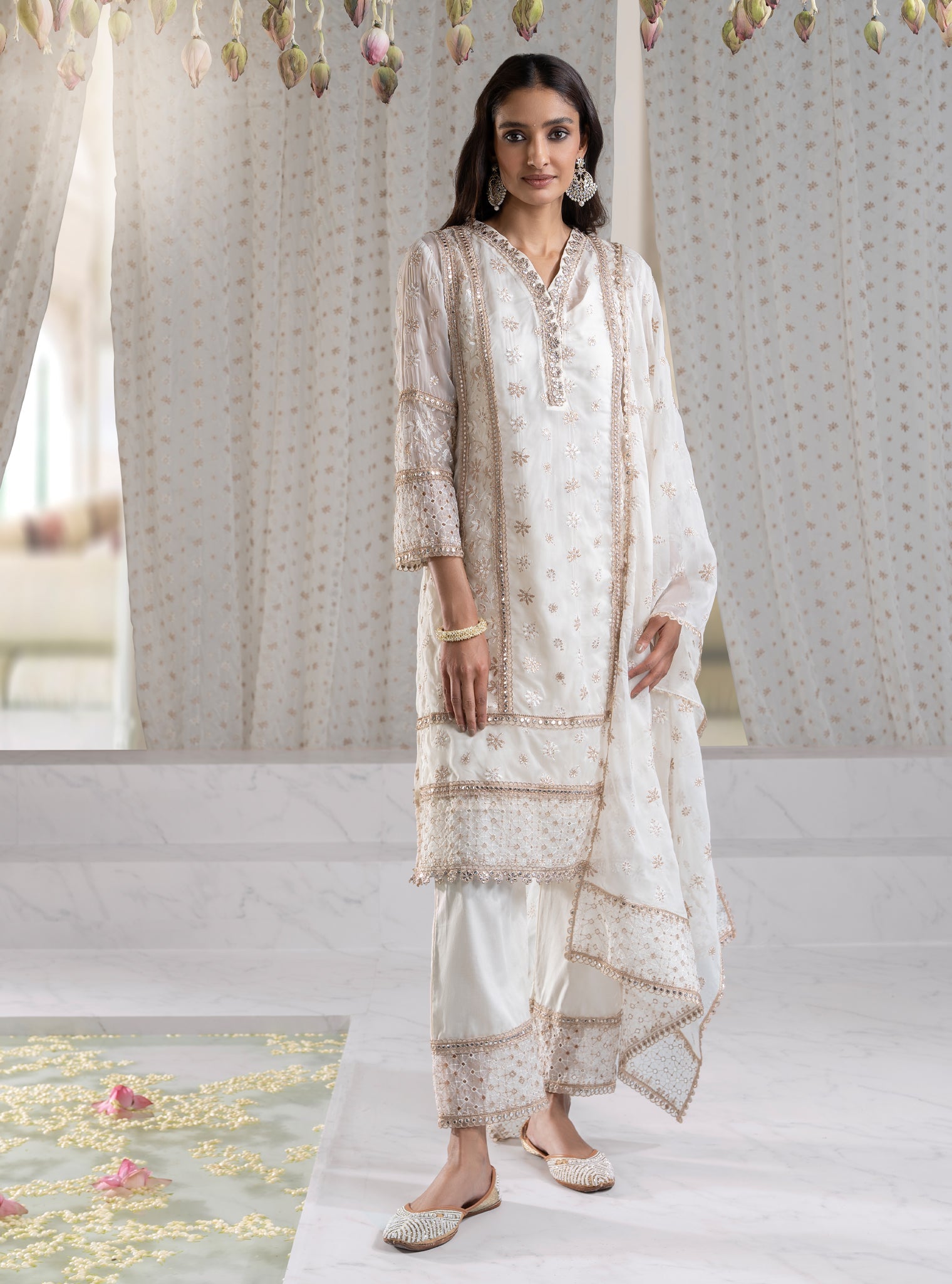 Mulmul Organza Ilahi Off White Kurta With Mulmul Pima Ilahi Off White Pant