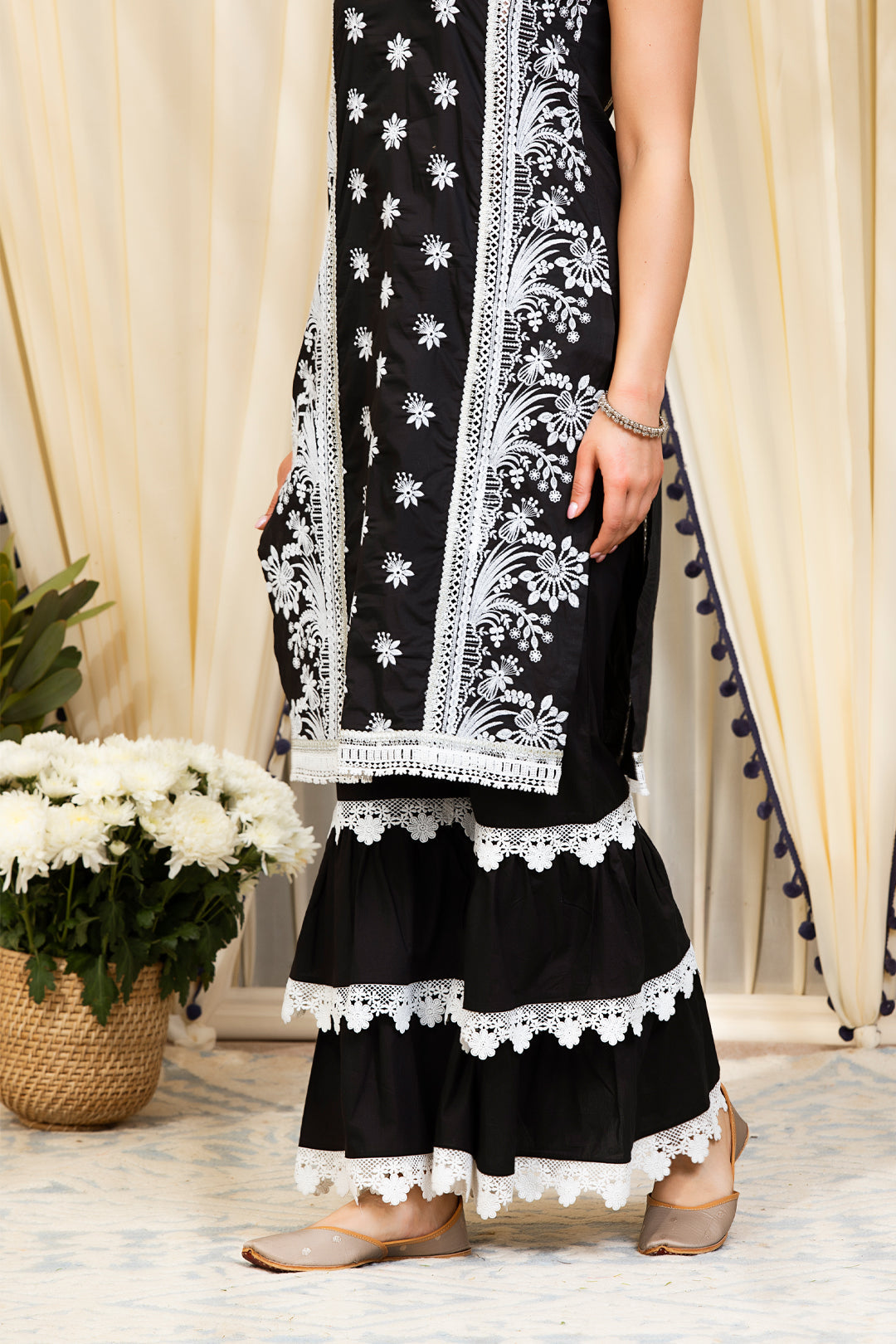 Mulmul Cotton Sofia Kurta With Lace Garara