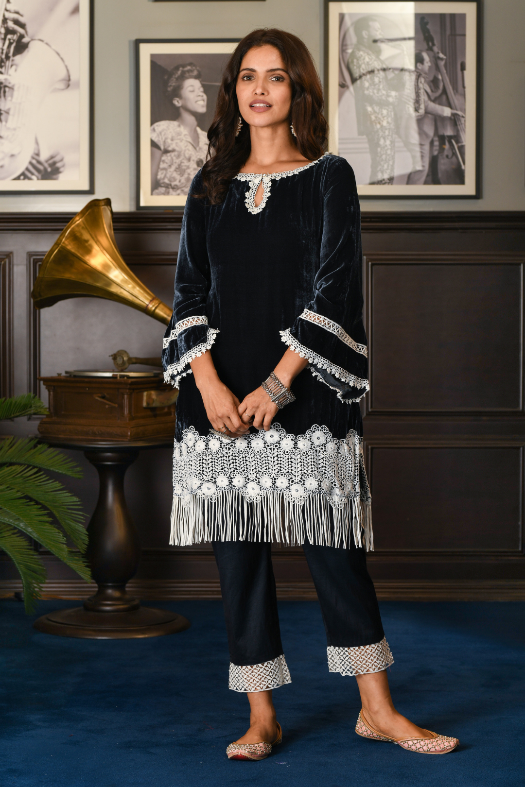 Makhmal Fern Kurta with Fern Pyajama