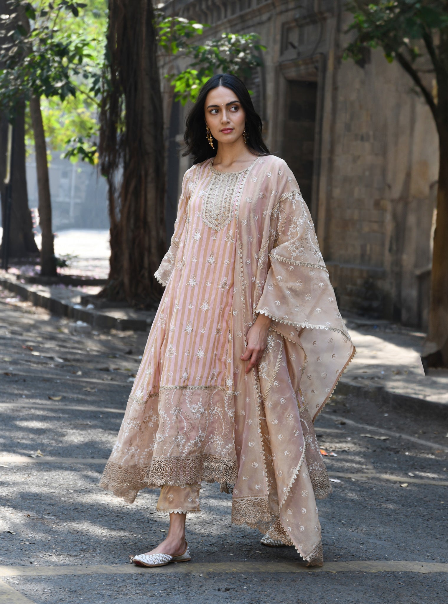 Mulmul Banarsi Kesar Light Pink Anarkali Kurta With Mulmul Banarsi Kesar Light Pink Pant