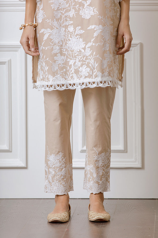 Mulmul Floral Embroidered Pyajamas