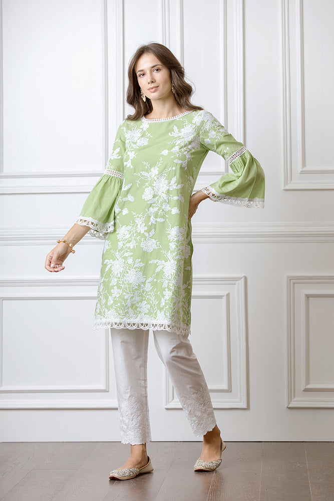 Mulmul Cecilia Green Kurta With Floral Embroidered Pyajamas