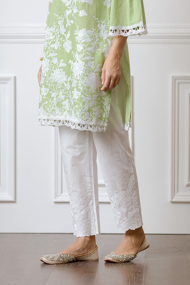 Mulmul Cecilia Green Kurta With Floral Embroidered Pyajamas