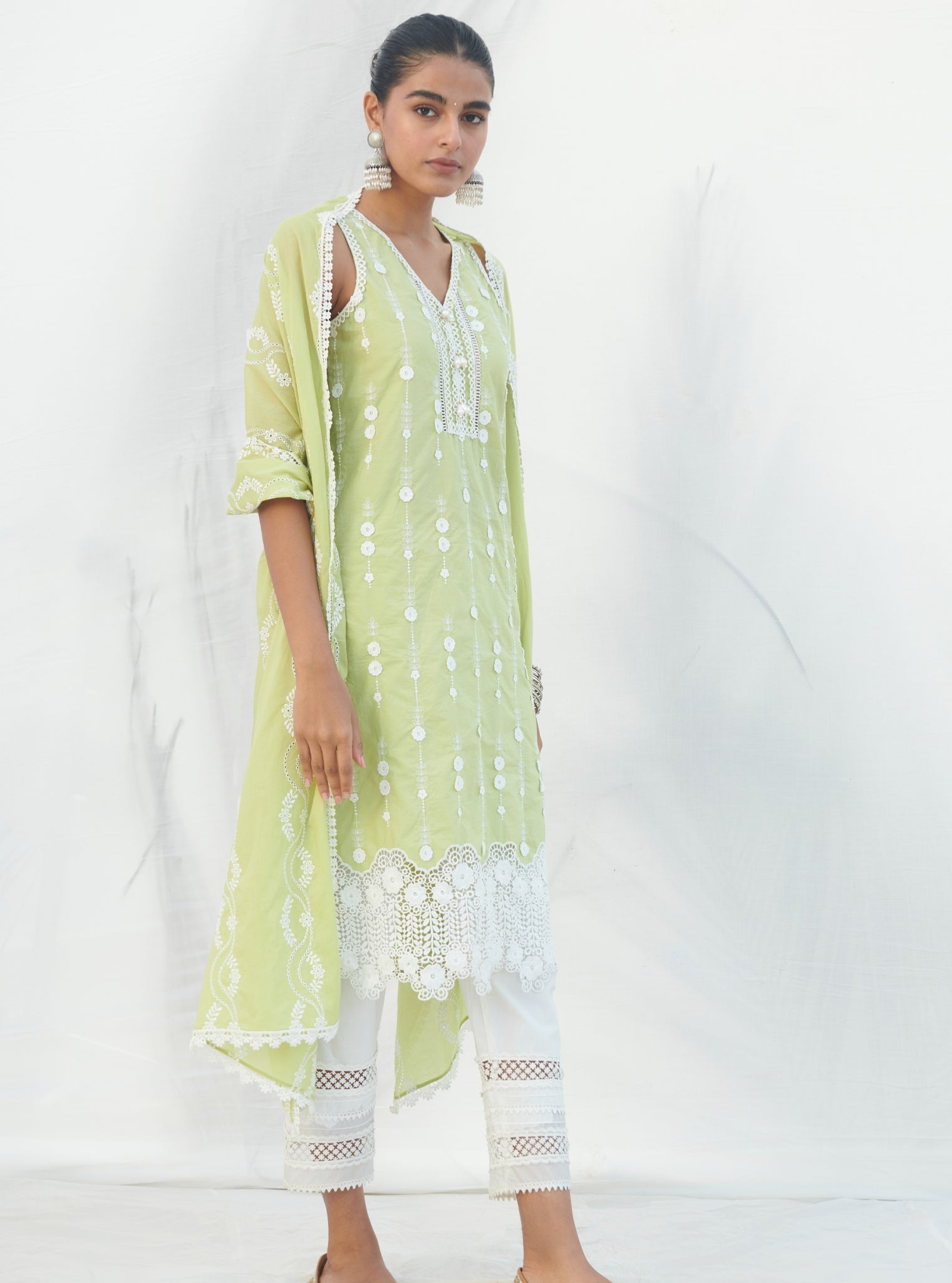 Mulmul Cotton Naroa Lime kurta