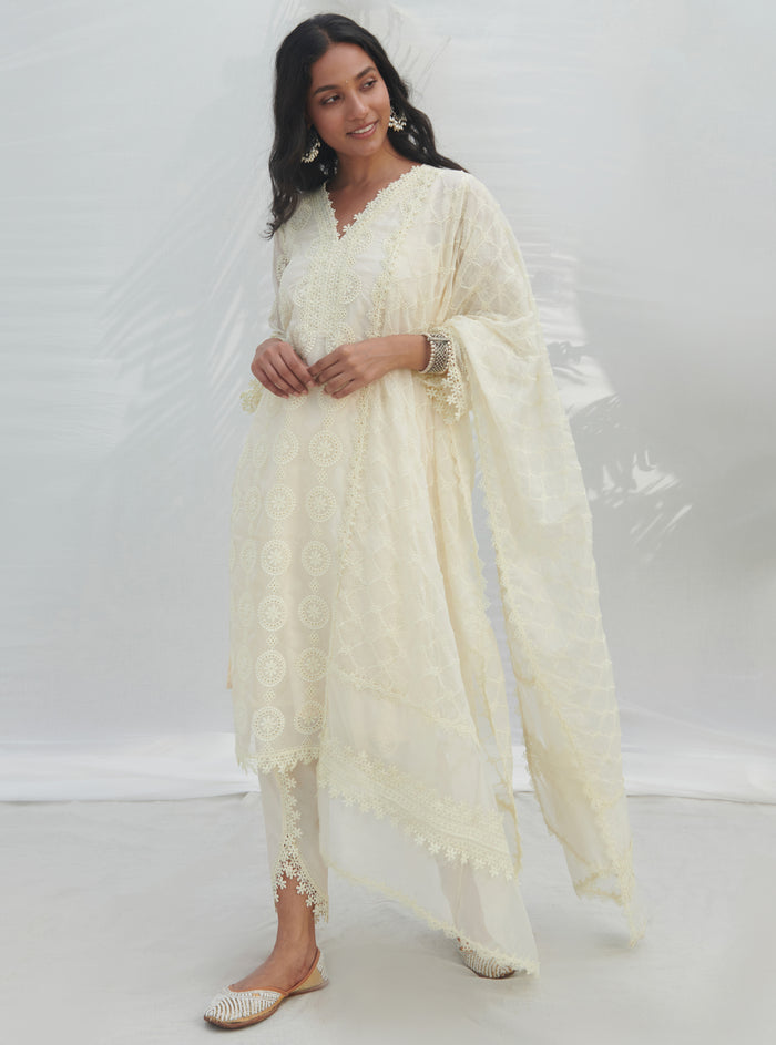 Mulmul Organza Nelli White Kurta