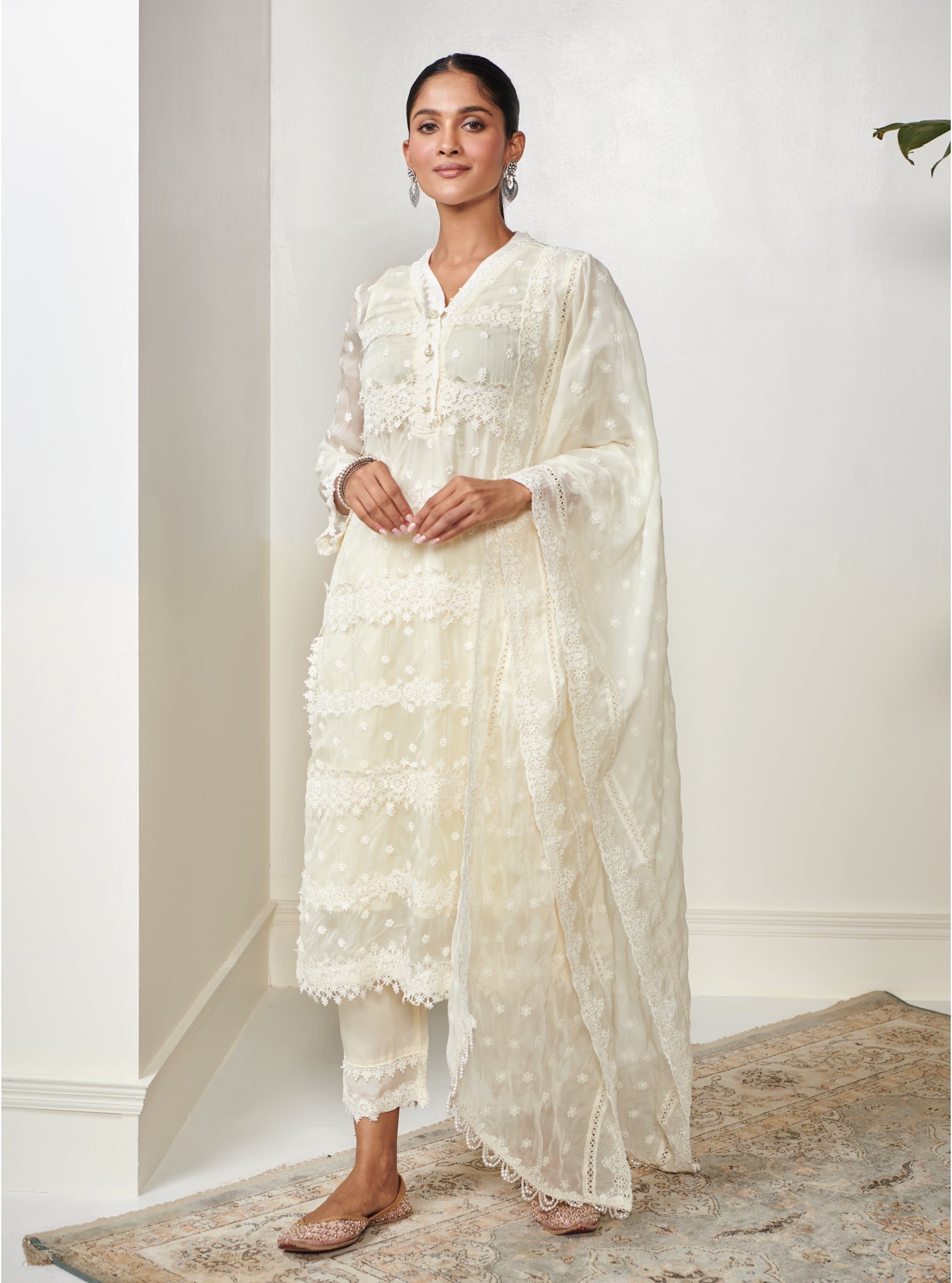 Mulmul Organza Nessa Off White Kurta With Mulmul Cotton Nessa Off White Pant