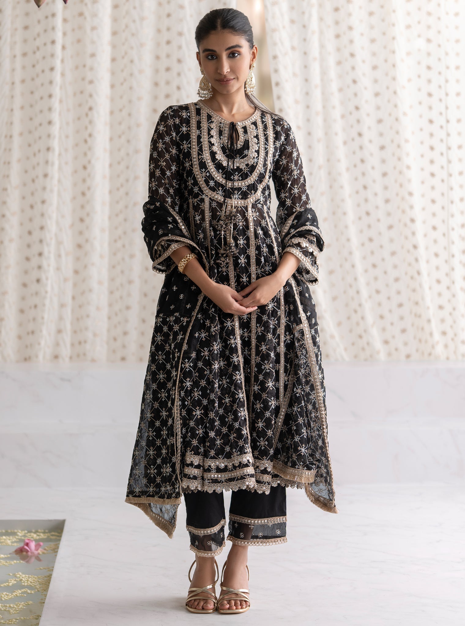 Mulmul Organza Rasiya Anarkali Black Kurta With Mulmul Cupro Rasiya Black Pant