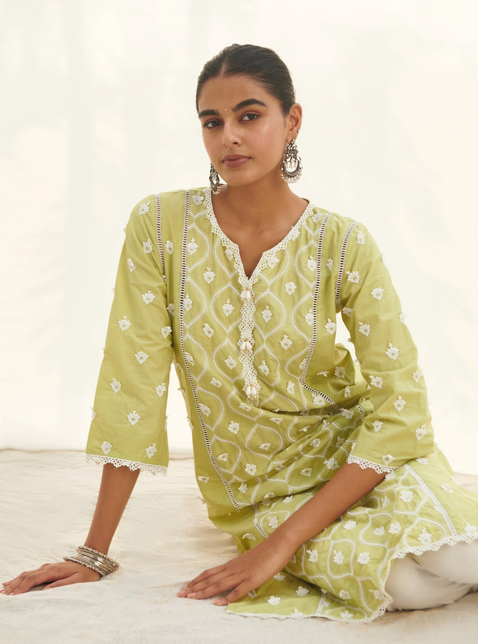 Mulmul Cotton Rivona Lime Kurta With Mulmul Cotton Satari White Pant