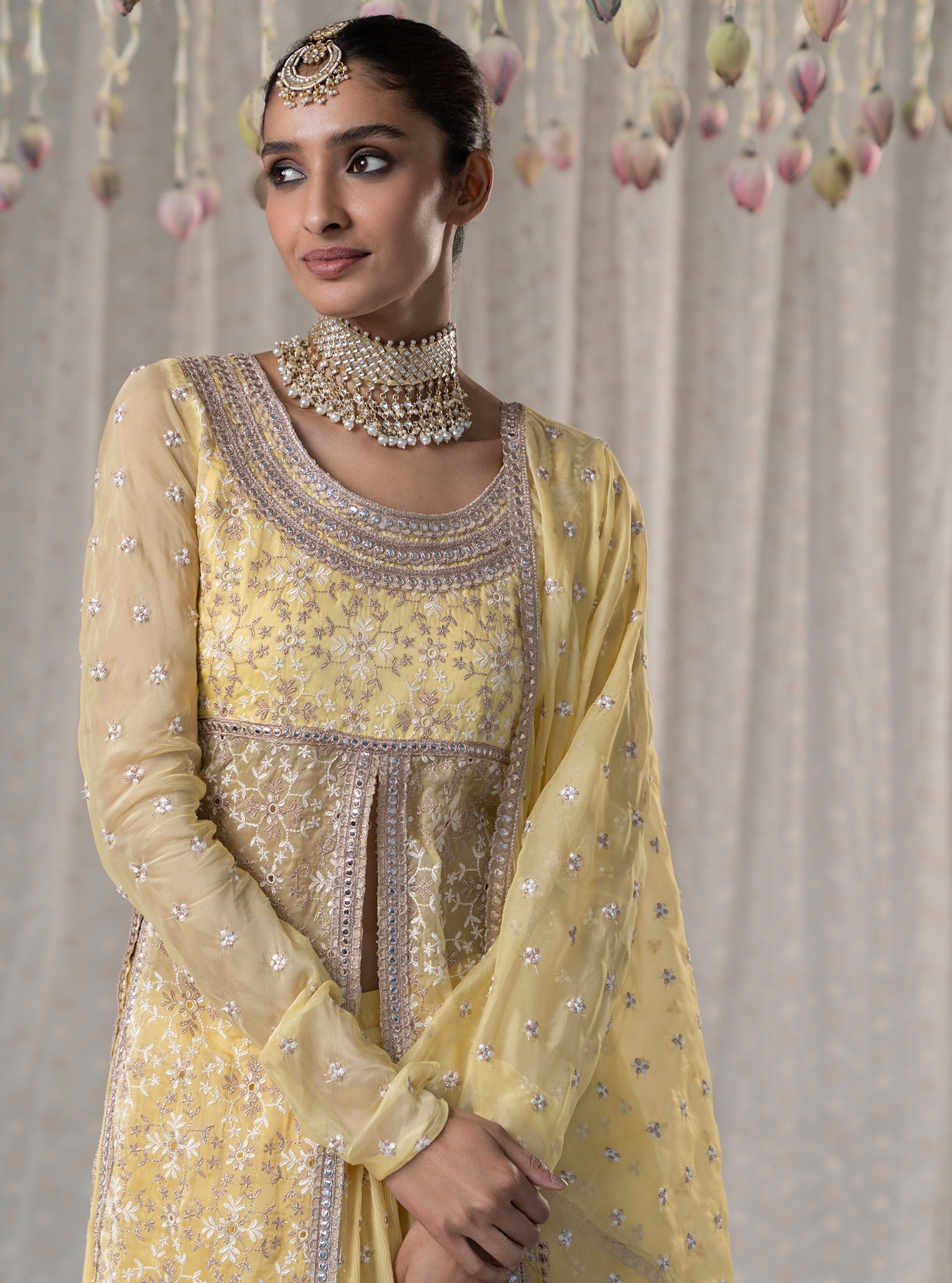 Mulmul Organza Sajda Yellow Kurta With Mulmul Chiffon Sajda Yellow Skirt